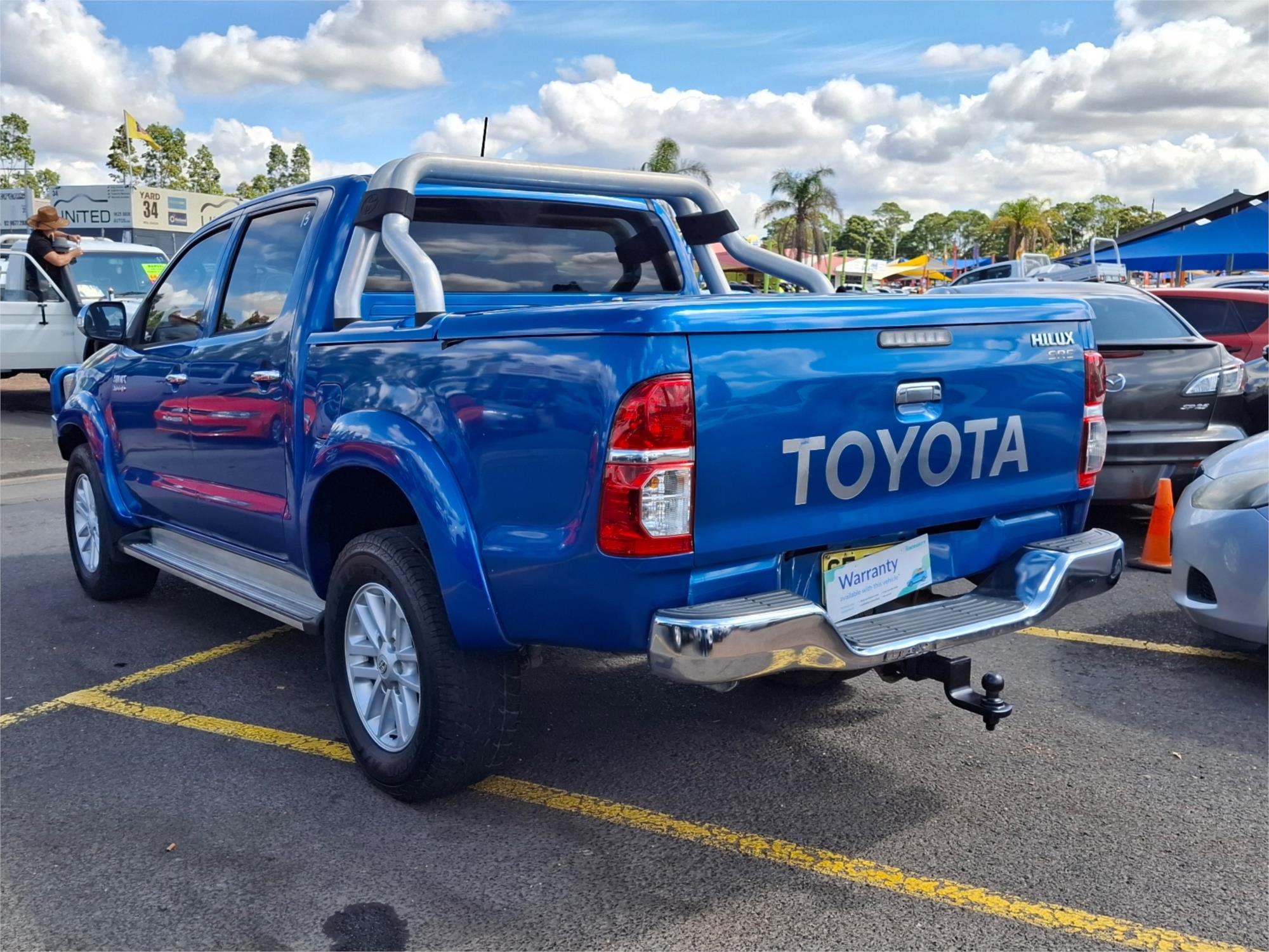 2013 TOYOTA HILUX KUN26R MY12 SR5 (4x4) 5 SP MANUAL DUAL CAB P/UP