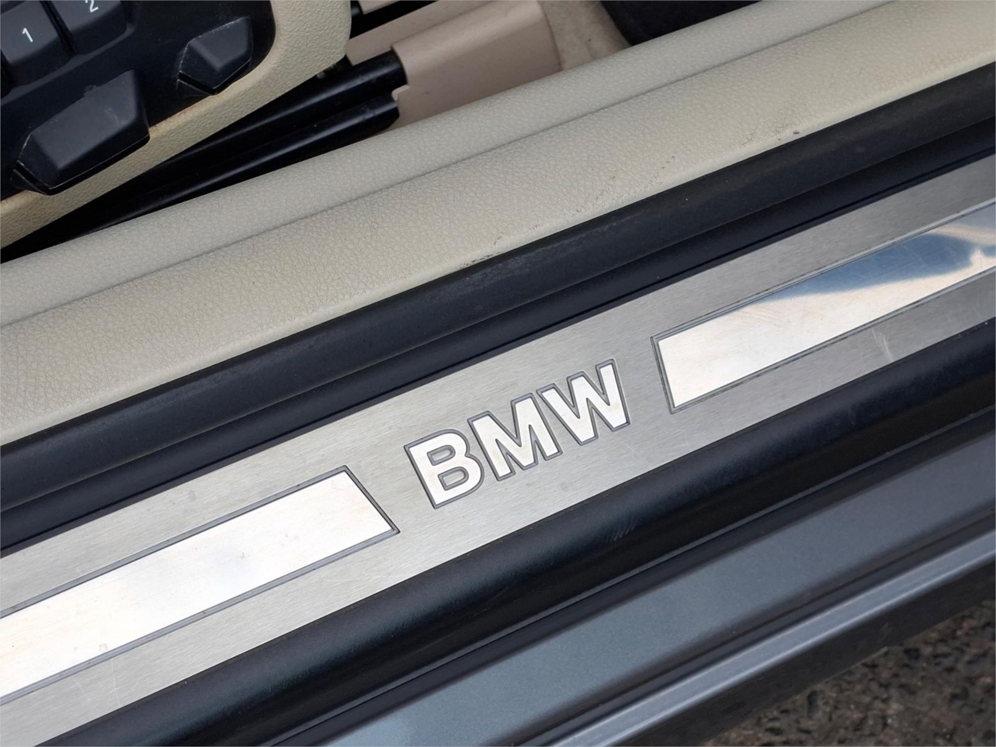 2011 BMW 6 F12 50i 8 SP AUTOMATIC 2D CONVERTIBLE