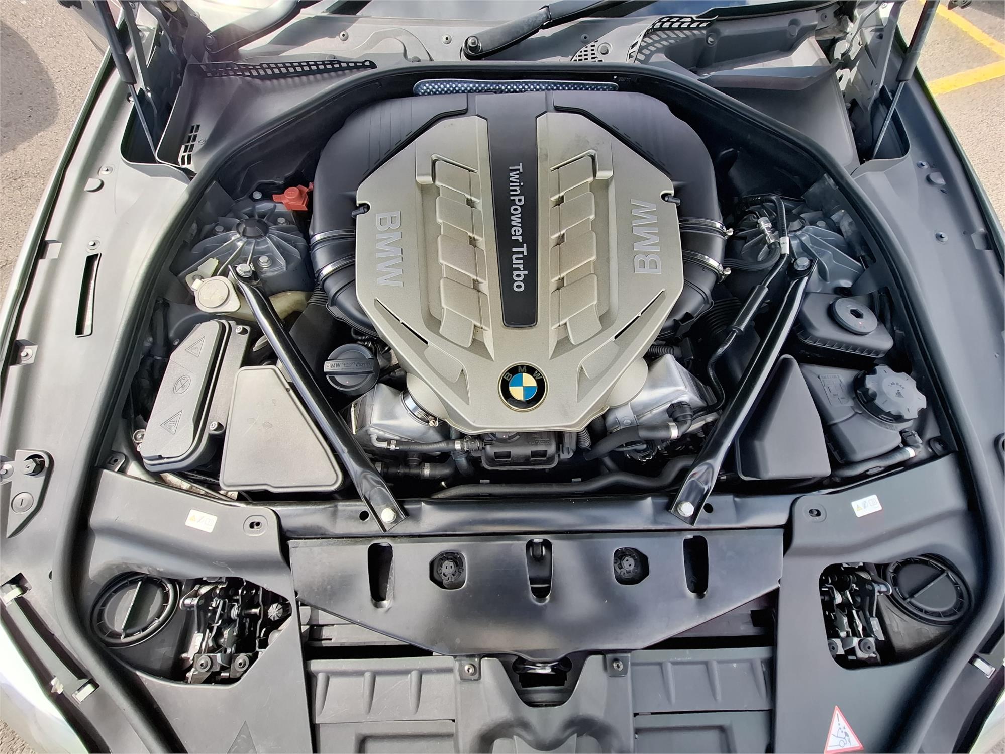 2011 BMW 6 F12 50i 8 SP AUTOMATIC 2D CONVERTIBLE