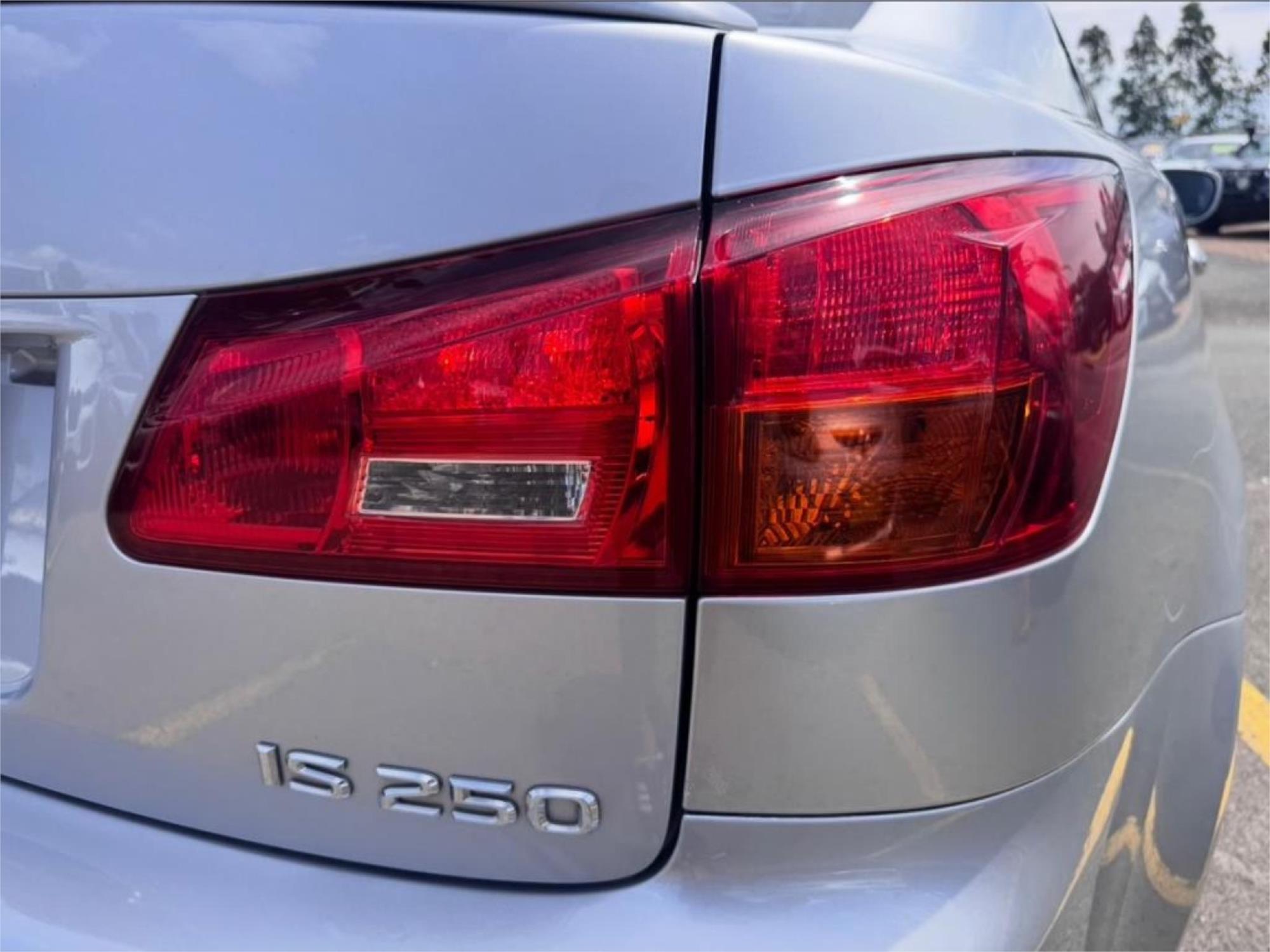 2007 LEXUS IS250 GSE20R SPORTS LUXURY 6 SP AUTO SEQUENTIAL 4D SEDAN