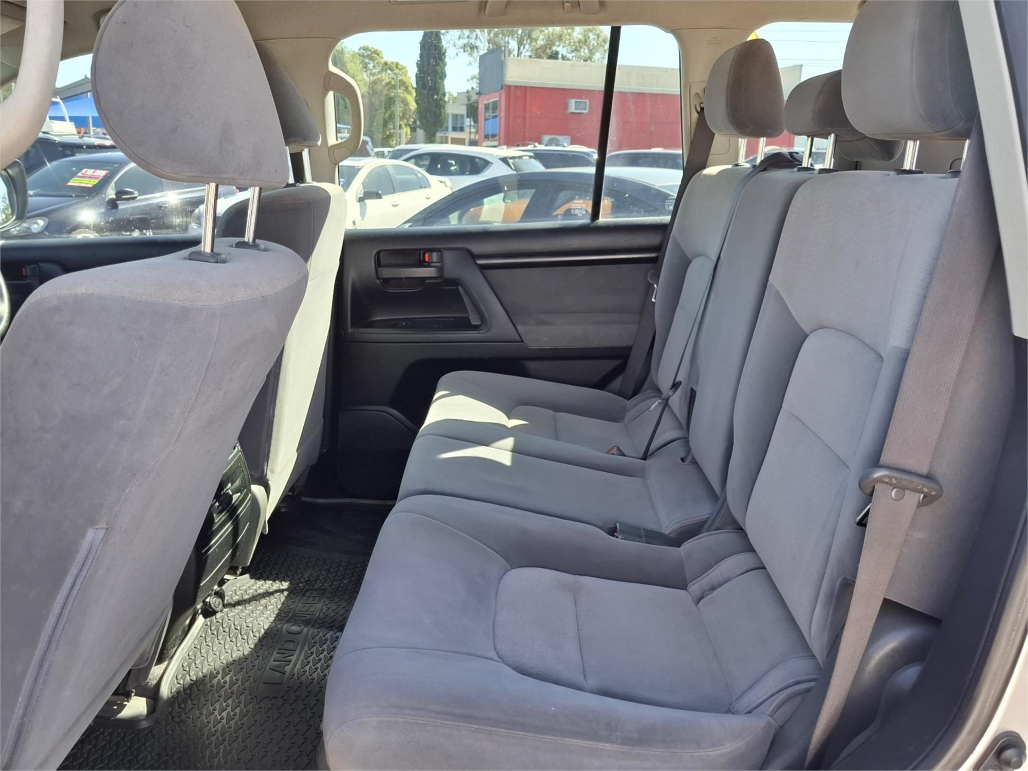 2008 TOYOTA LANDCRUISER UZJ200R SAHARA (4x4) 5 SP AUTOMATIC 4D WAGON