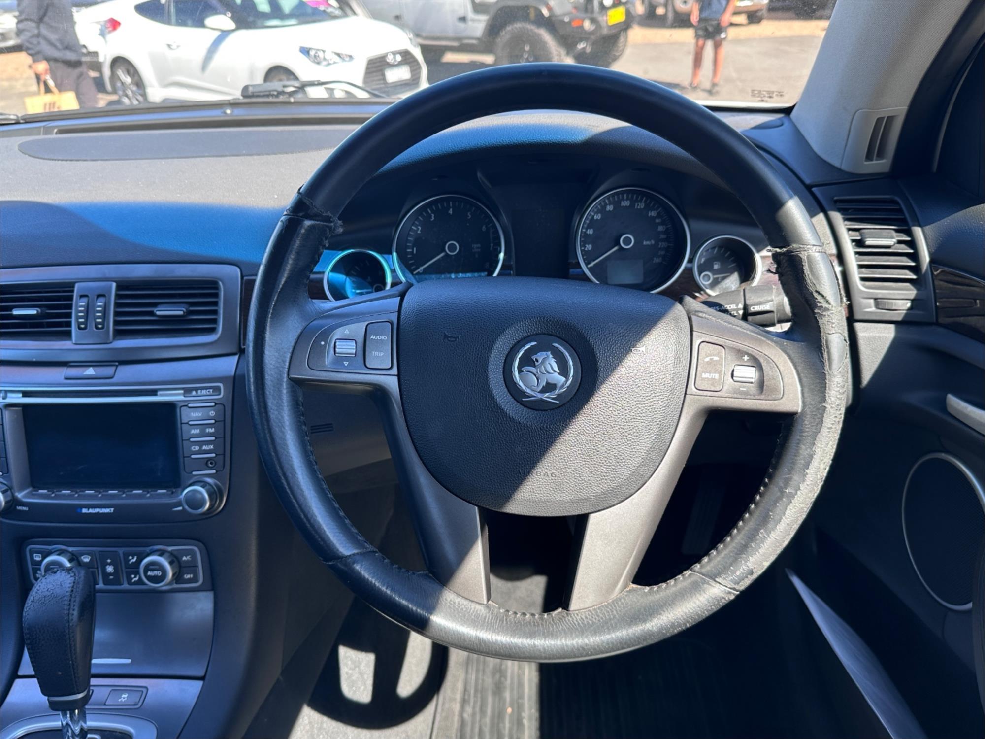 2009 HOLDEN STATESMAN WM MY09.5 V8 6 SP AUTO ACTIVE SEQ 4D SEDAN