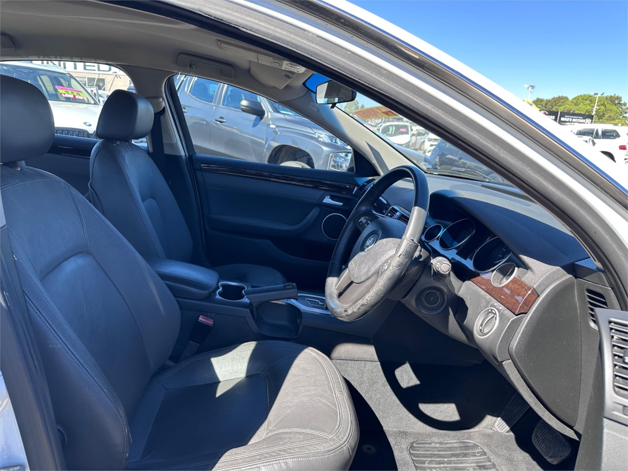 2009 HOLDEN STATESMAN WM MY09.5 V8 6 SP AUTO ACTIVE SEQ 4D SEDAN