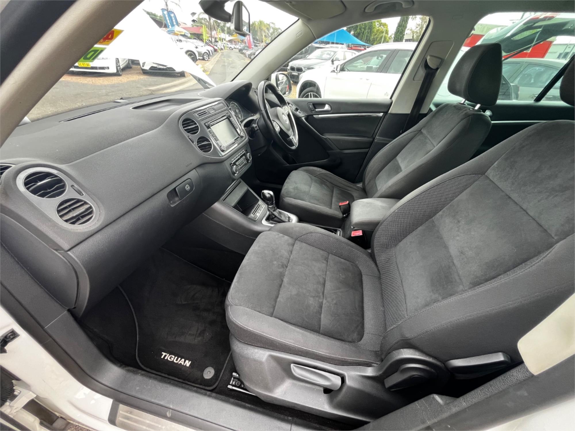 2012 VOLKSWAGEN TIGUAN 5NC MY13 155 TSI (4x4) 7 SP AUTO DIRECT SHIFT 4D WAGON