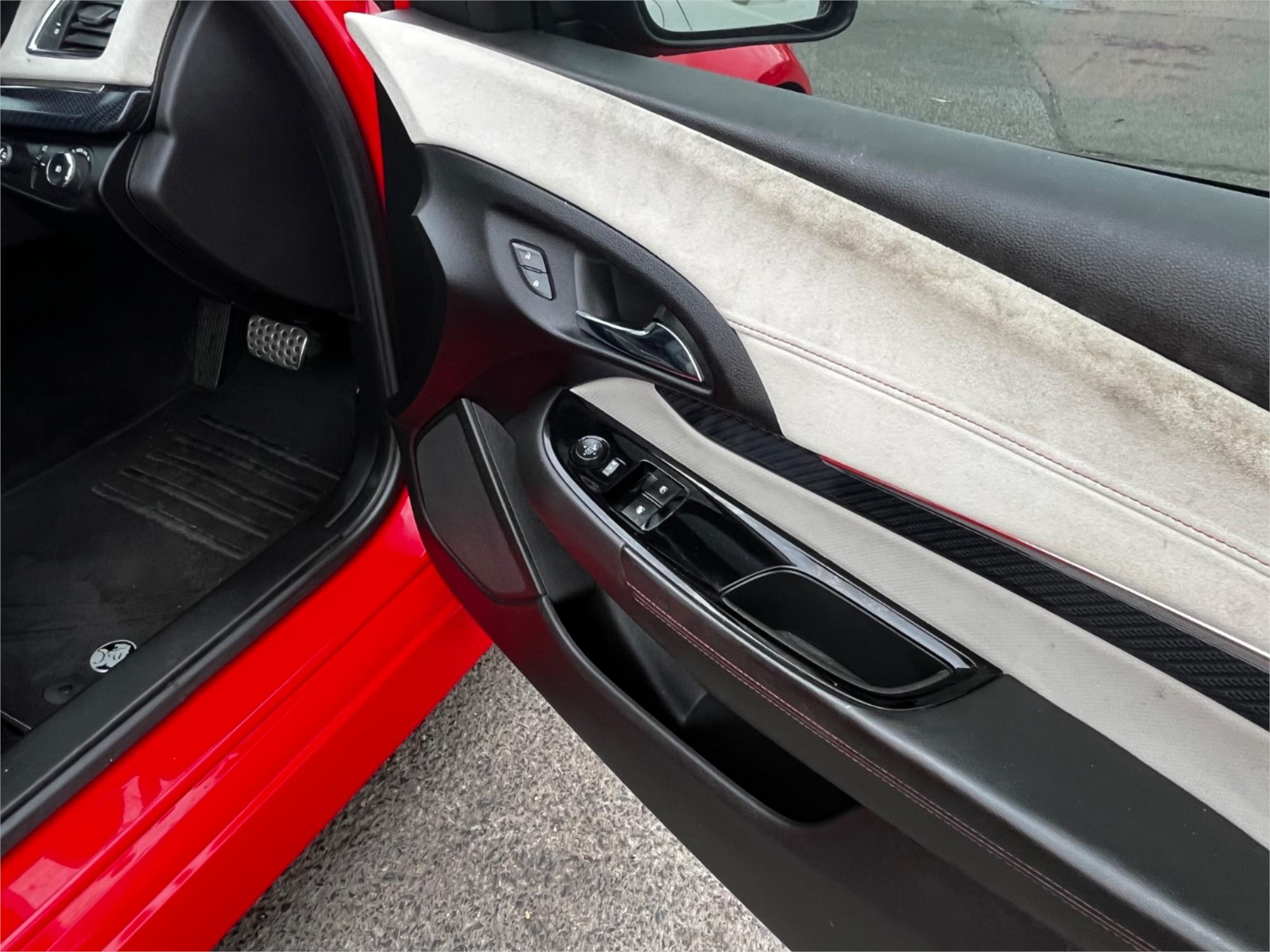 2014 HOLDEN UTE VF SS-V 6 SP AUTOMATIC UTILITY