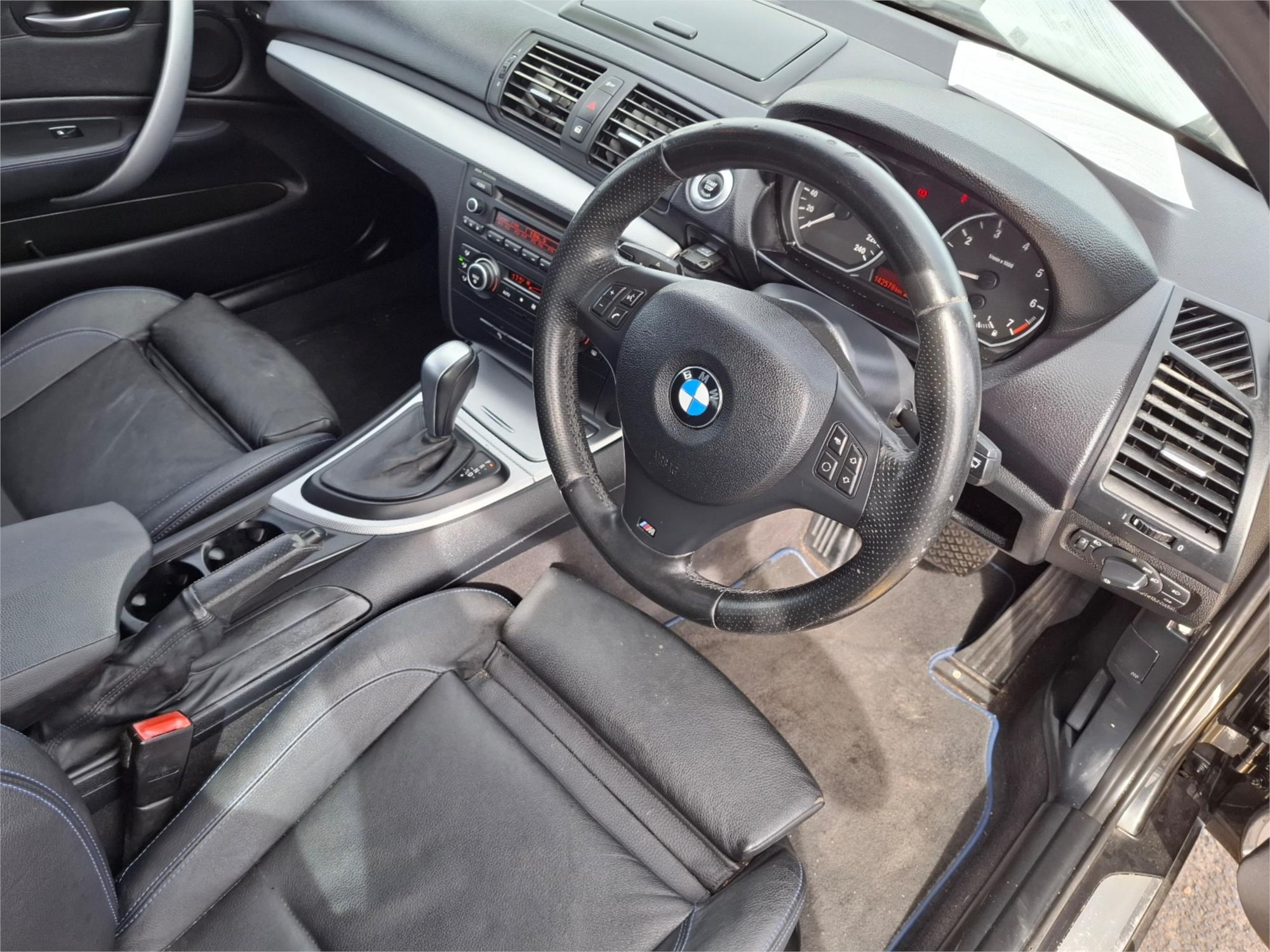2011 BMW 1 E87 MY11 18i 6 SP AUTOMATIC 5D HATCHBACK