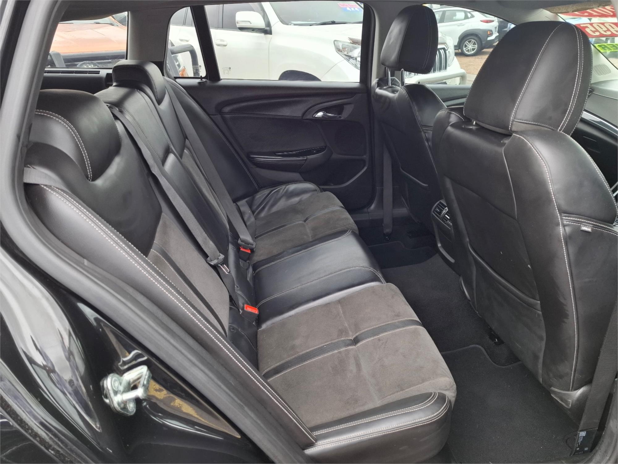 2013 HOLDEN COMMODORE VF SV6 6 SP AUTOMATIC 4D SPORTWAGON