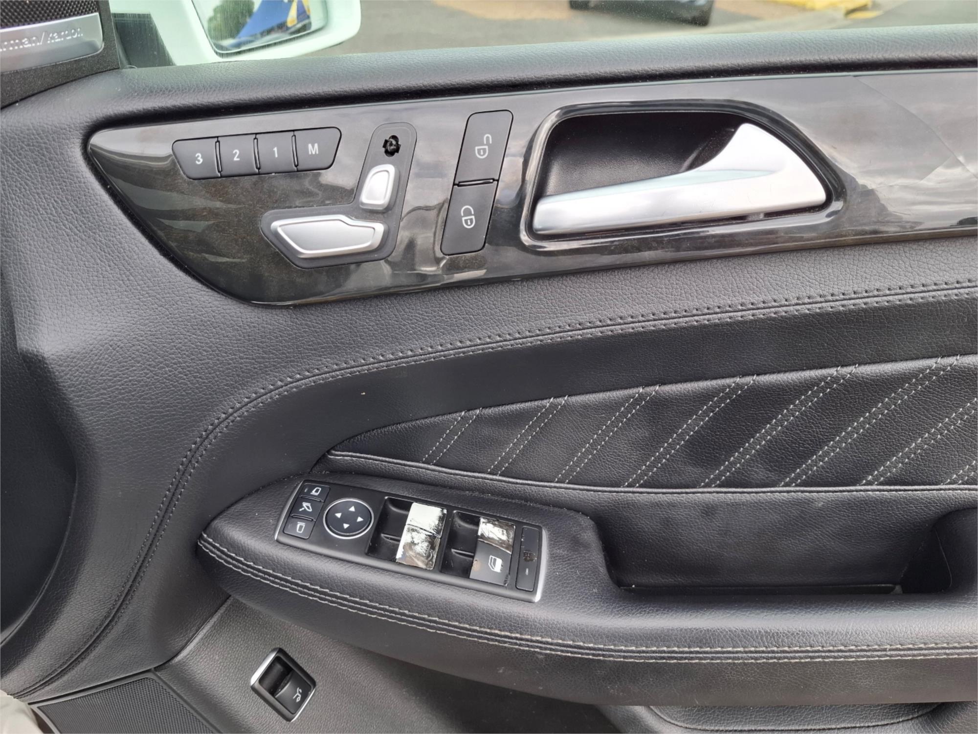 2016 MERCEDES-BENZ GLE 166 400 7 SP AUTOMATIC 4D WAGON