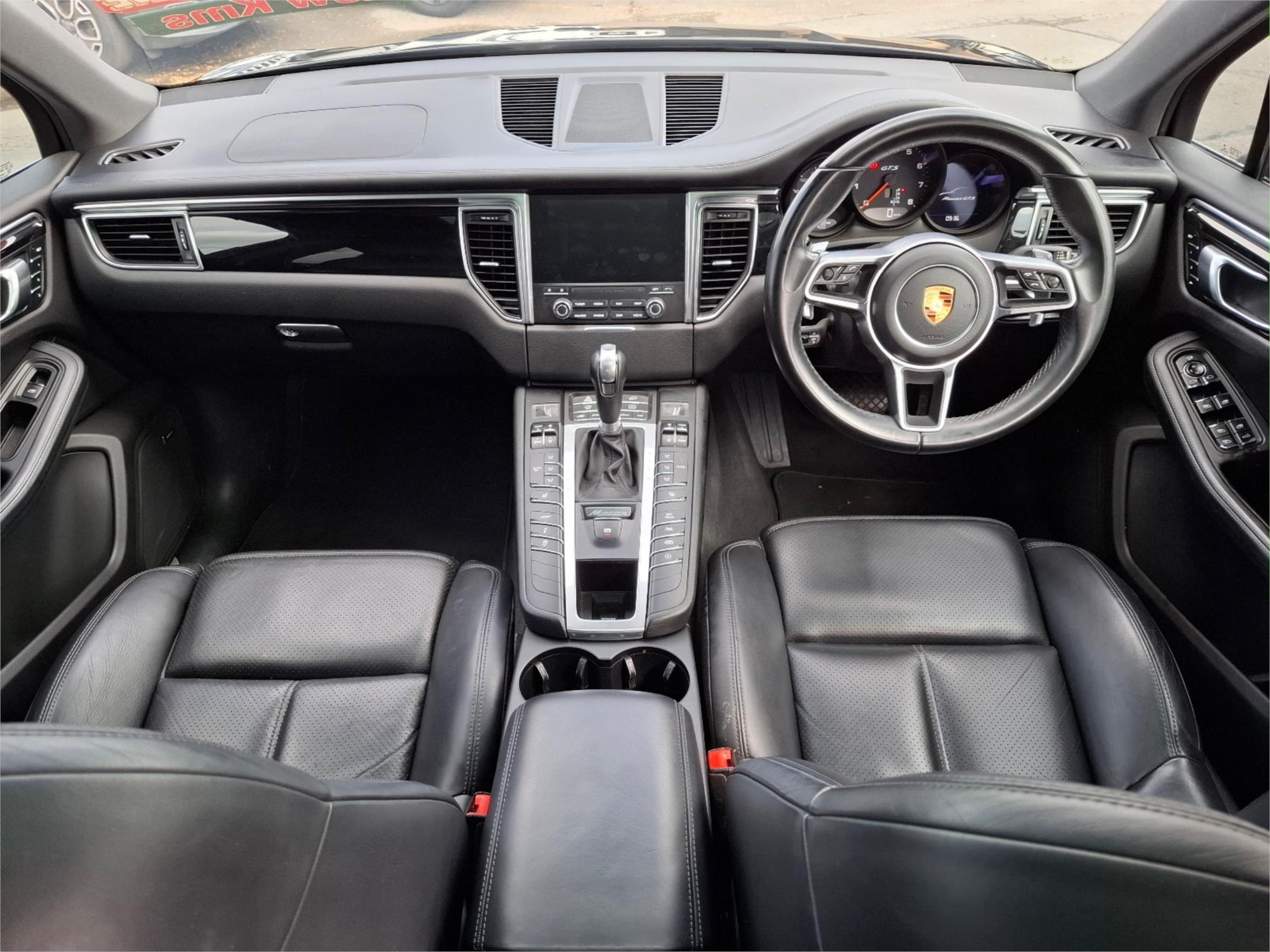 2017 PORSCHE MACAN 95B MY18 GTS 7 SP AUTO DUAL CLUTCH 4D WAGON
