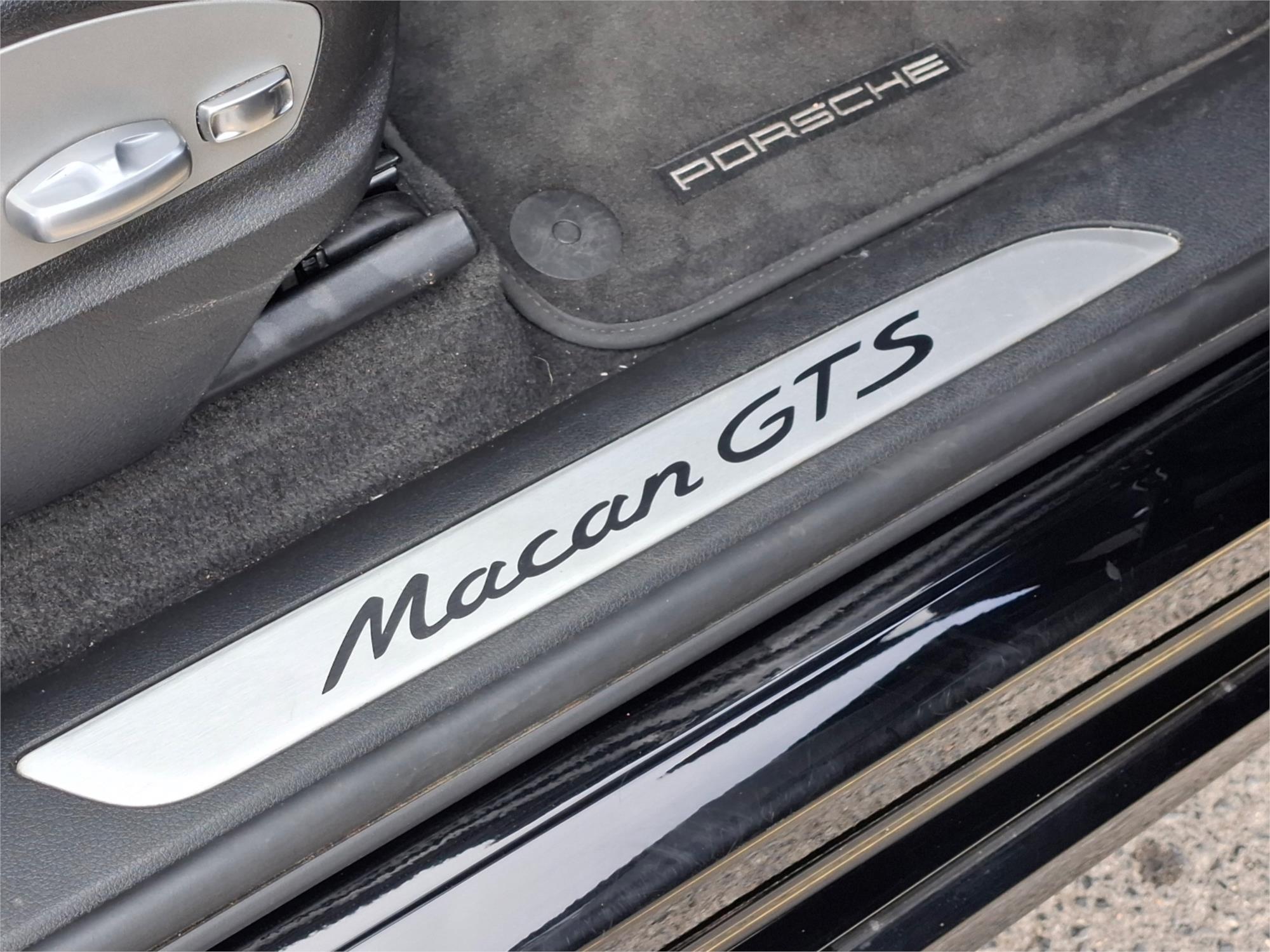 2017 PORSCHE MACAN 95B MY18 GTS 7 SP AUTO DUAL CLUTCH 4D WAGON