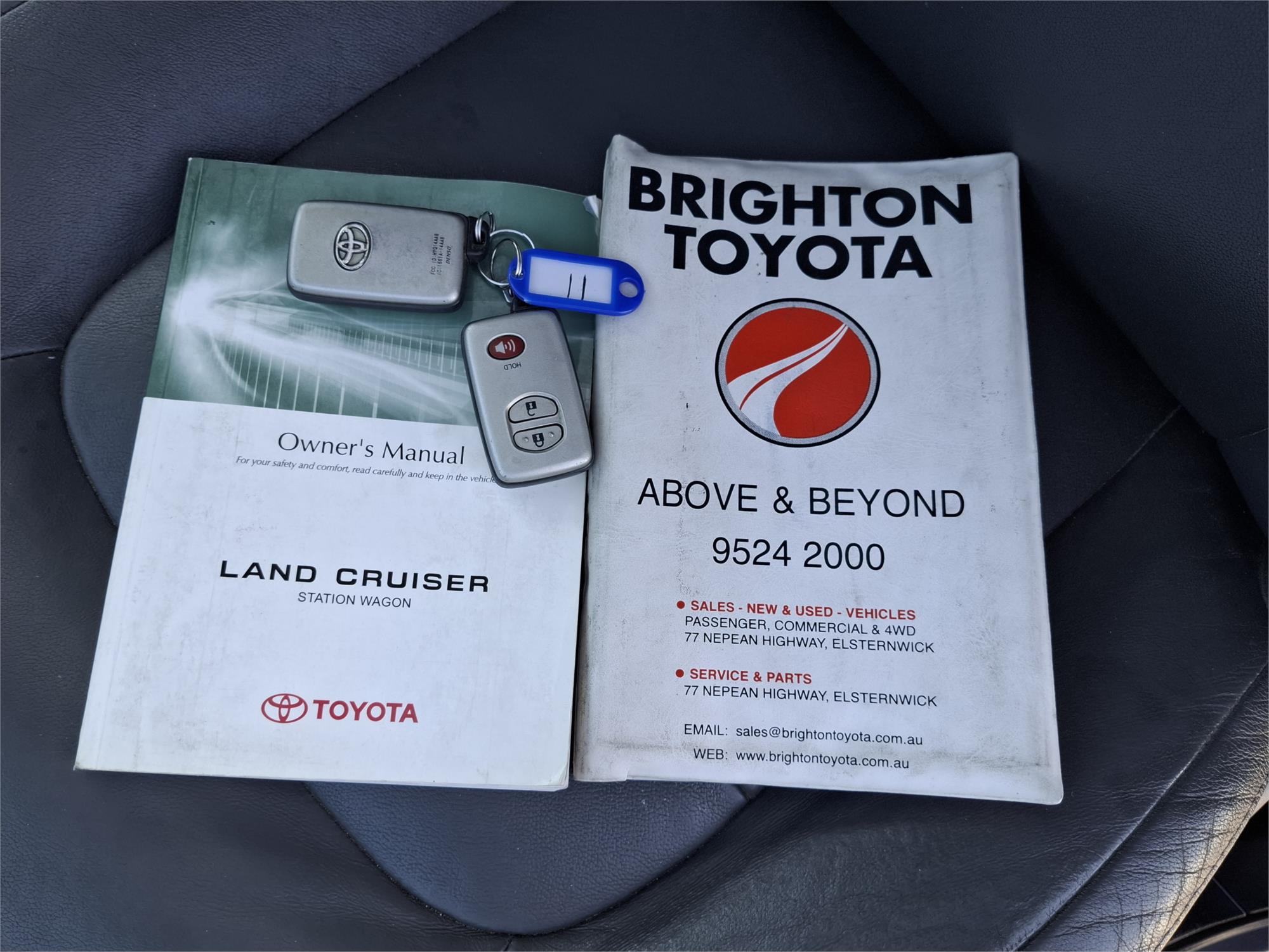 2008 TOYOTA LANDCRUISER VDJ200R SAHARA (4x4) 6 SP AUTOMATIC 4D WAGON
