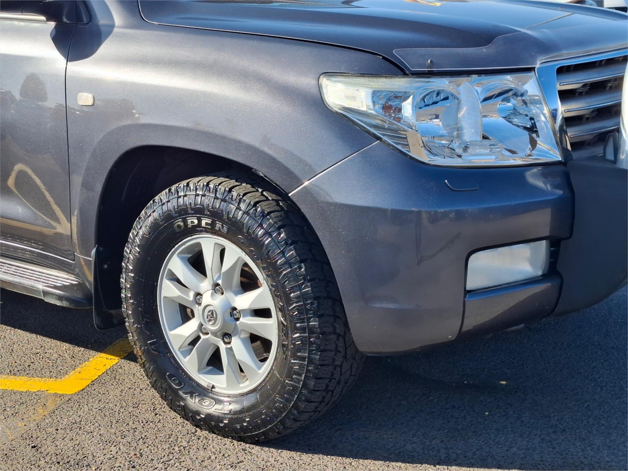 2008 TOYOTA LANDCRUISER VDJ200R SAHARA (4x4) 6 SP AUTOMATIC 4D WAGON