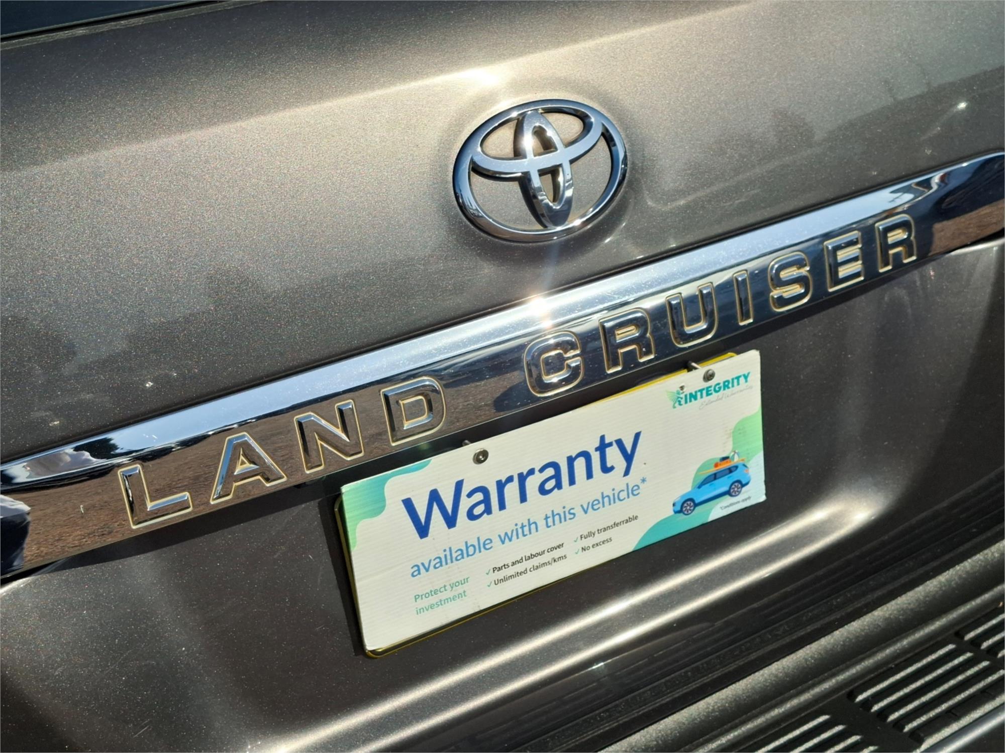 2008 TOYOTA LANDCRUISER VDJ200R SAHARA (4x4) 6 SP AUTOMATIC 4D WAGON