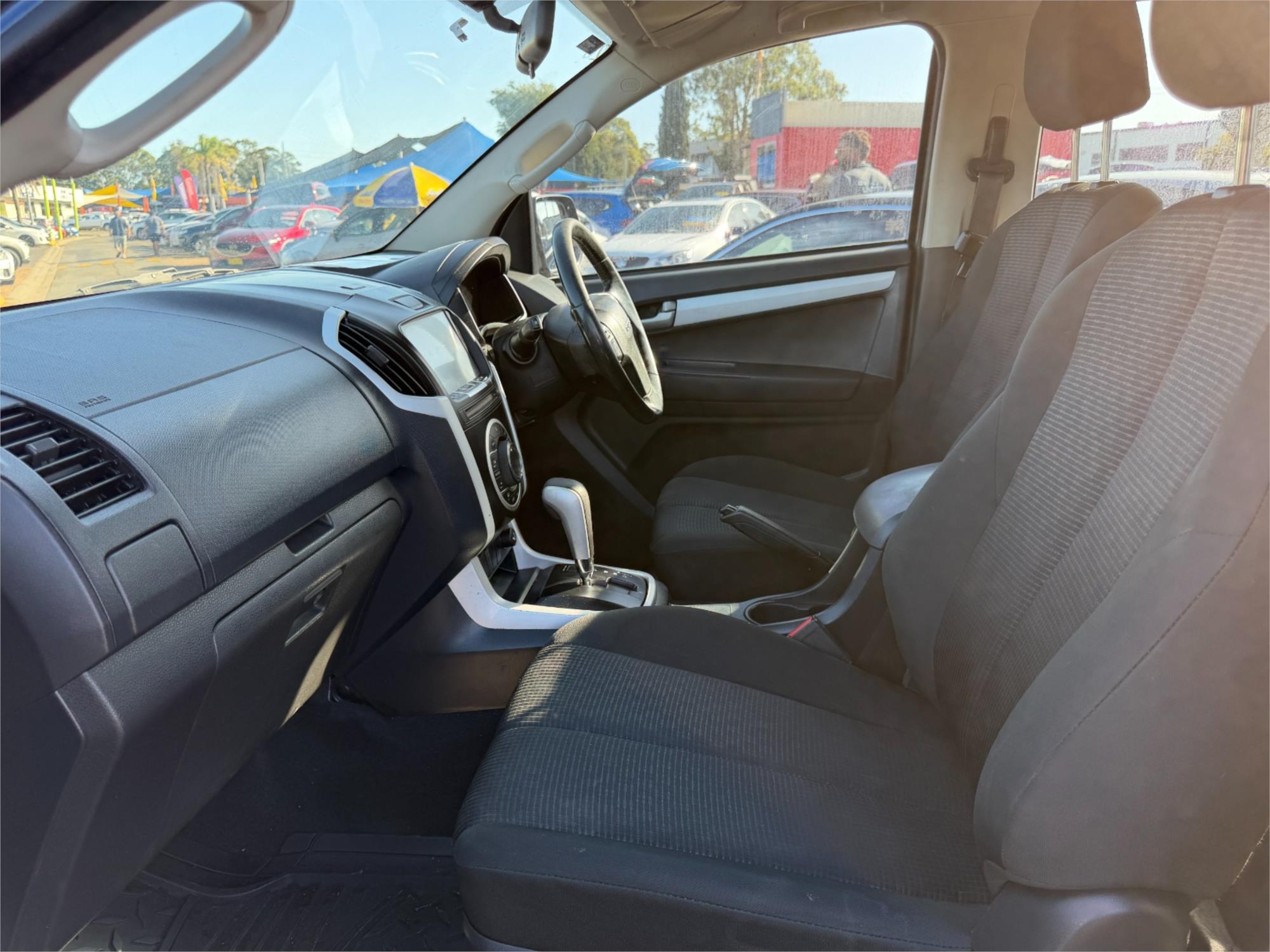 2016 ISUZU D-MAX TF MY15.5 LS-U HI-RIDE (4x4) 5 SP AUTOMATIC CREW CAB UTILITY