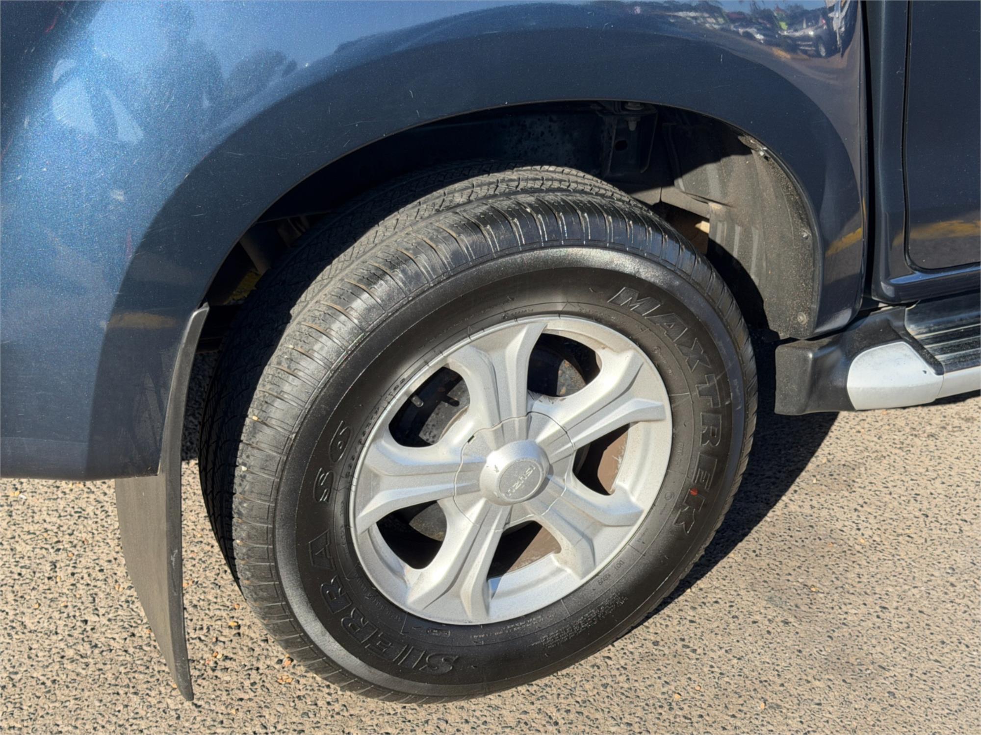 2016 ISUZU D-MAX TF MY15.5 LS-U HI-RIDE (4x4) 5 SP AUTOMATIC CREW CAB UTILITY