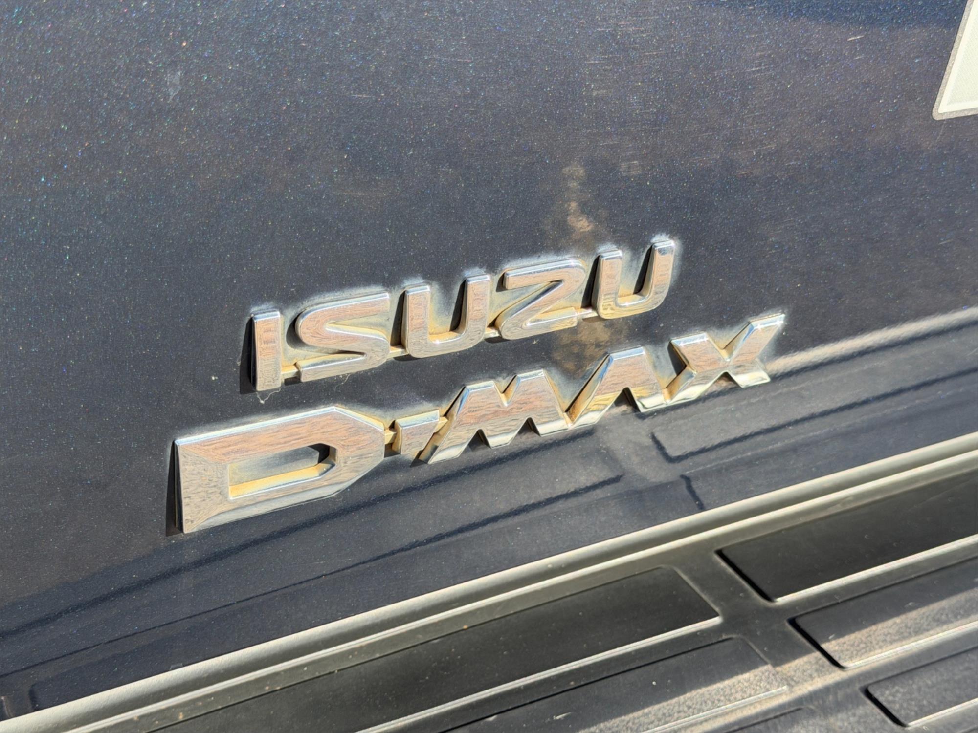 2016 ISUZU D-MAX TF MY15.5 LS-U HI-RIDE (4x4) 5 SP AUTOMATIC CREW CAB UTILITY