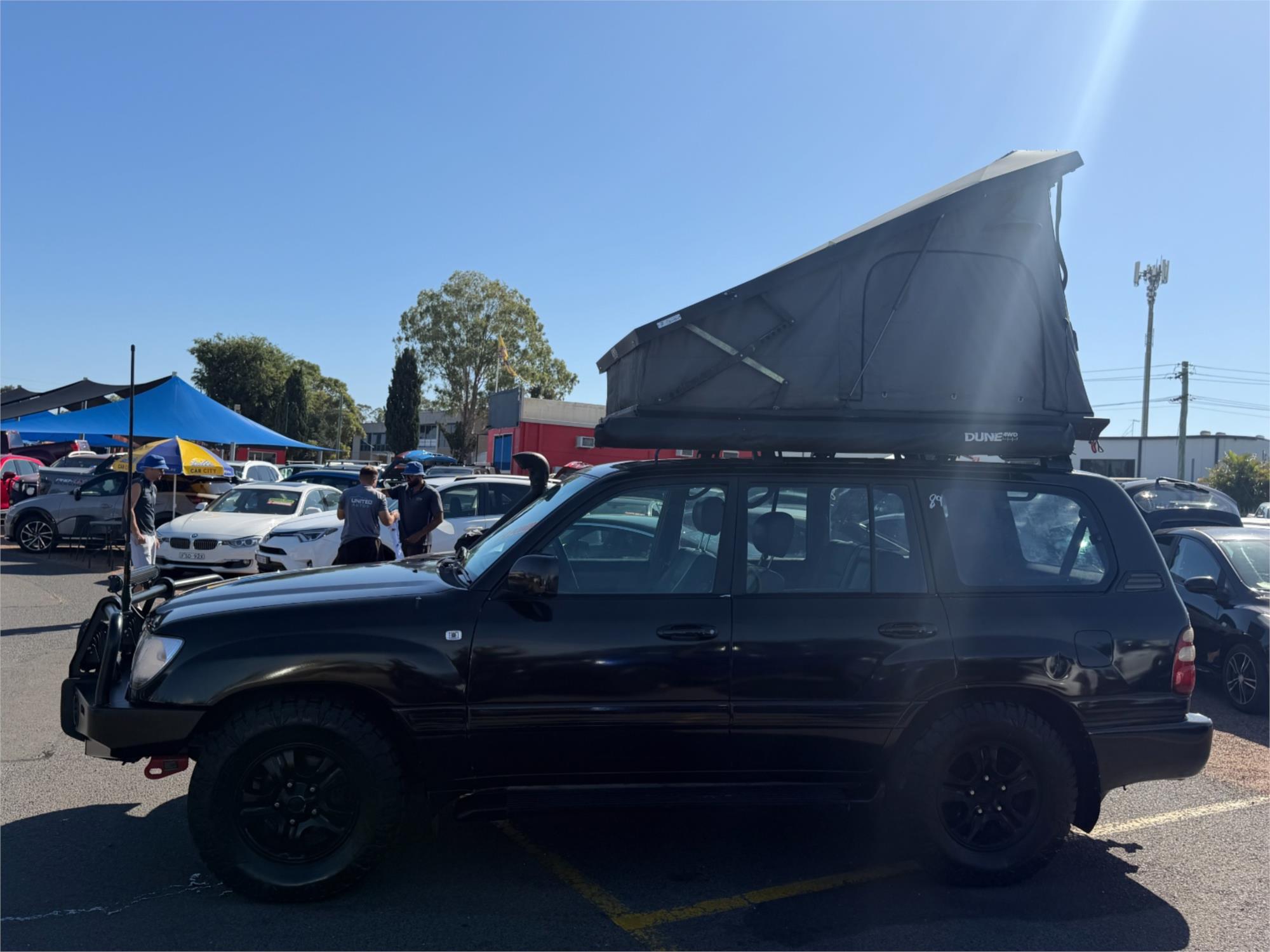 2003 TOYOTA LANDCRUISER UZJ100R SAHARA (4x4) 5 SP AUTOMATIC 4D WAGON
