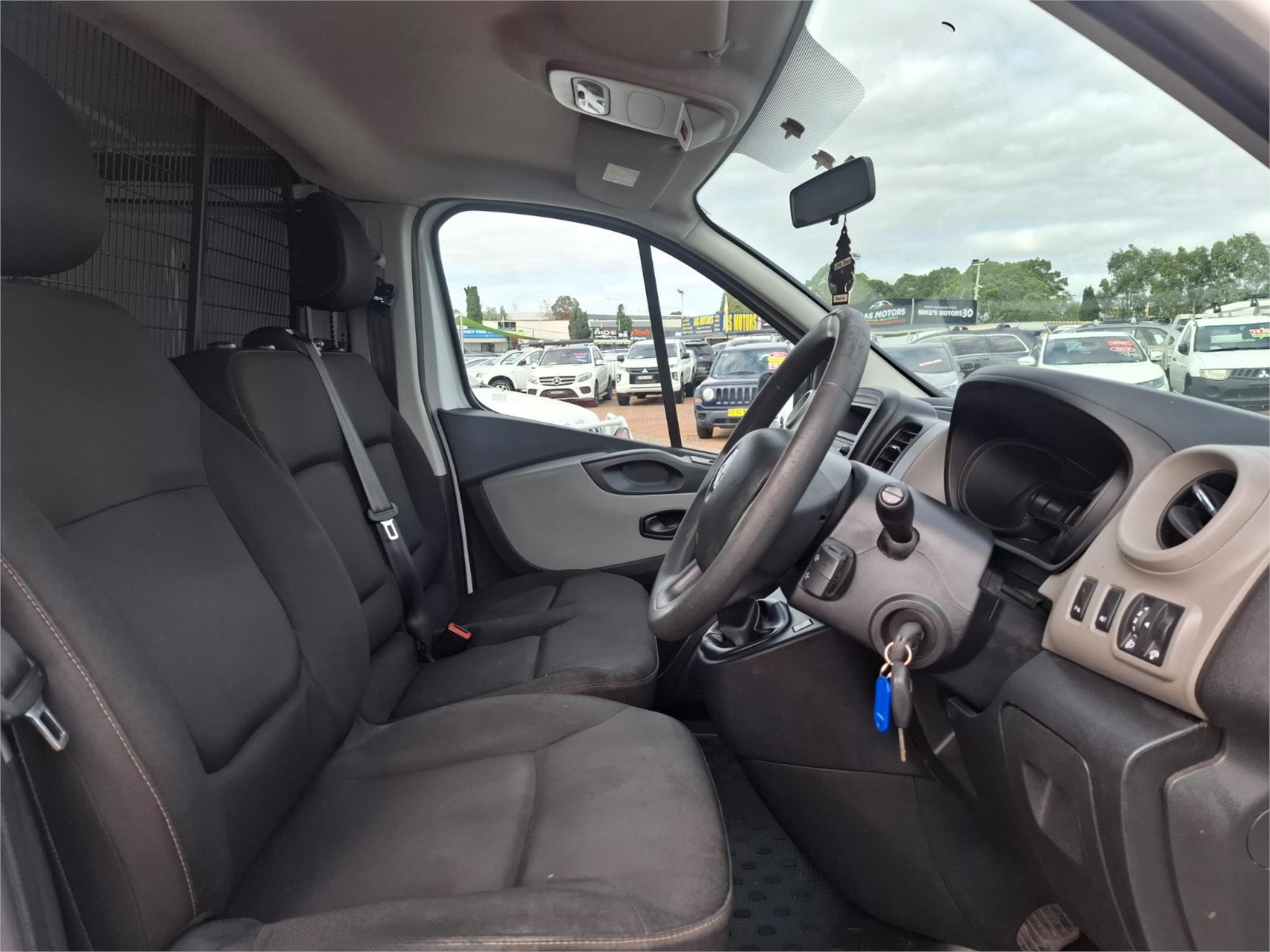 2020 RENAULT TRAFIC X82 MY20 L1 SWB PRO (85kW) 6 SP MANUAL 3D VAN