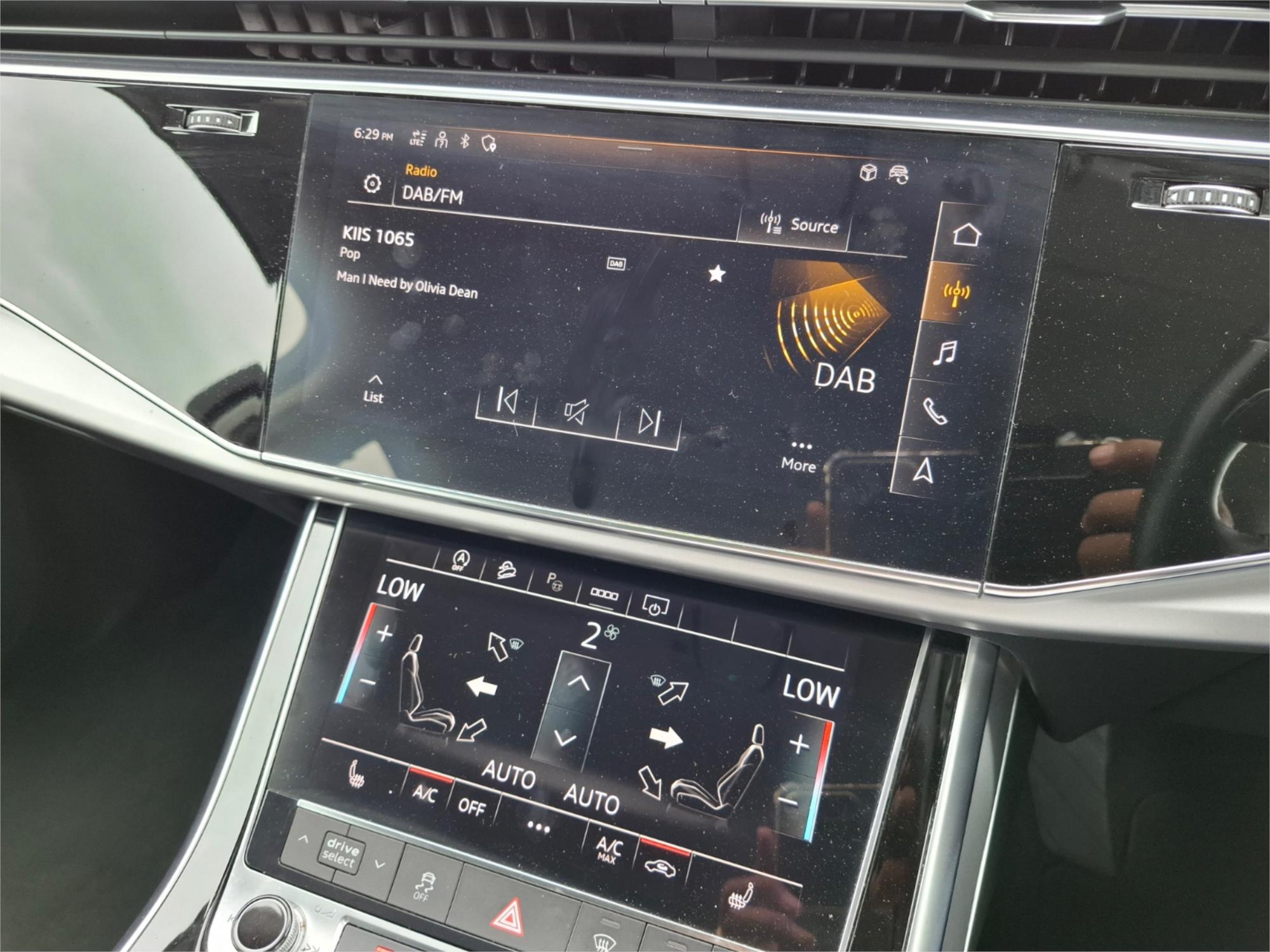 2021 AUDI Q7 4M MY20 45 TDI QUATTRO MHEV 8 SP AUTOMATIC TIPTRONIC 4D WAGON