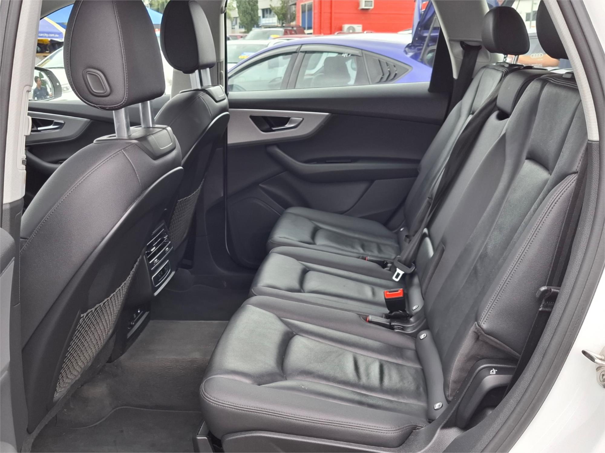 2021 AUDI Q7 4M MY20 45 TDI QUATTRO MHEV 8 SP AUTOMATIC TIPTRONIC 4D WAGON