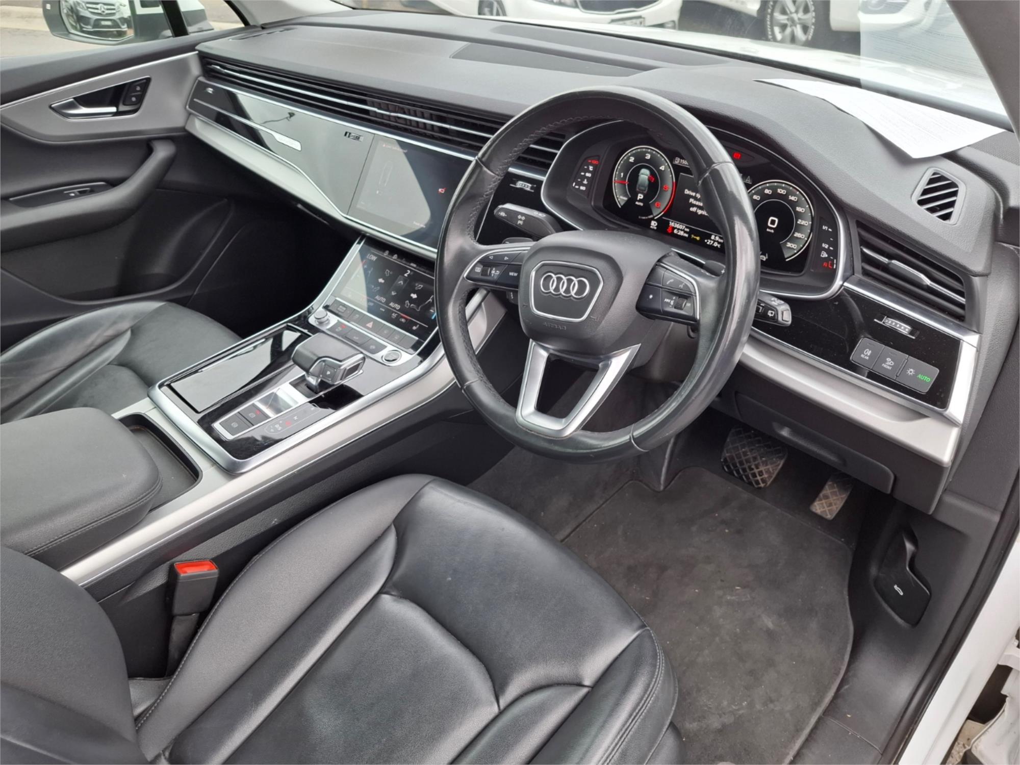 2021 AUDI Q7 4M MY20 45 TDI QUATTRO MHEV 8 SP AUTOMATIC TIPTRONIC 4D WAGON