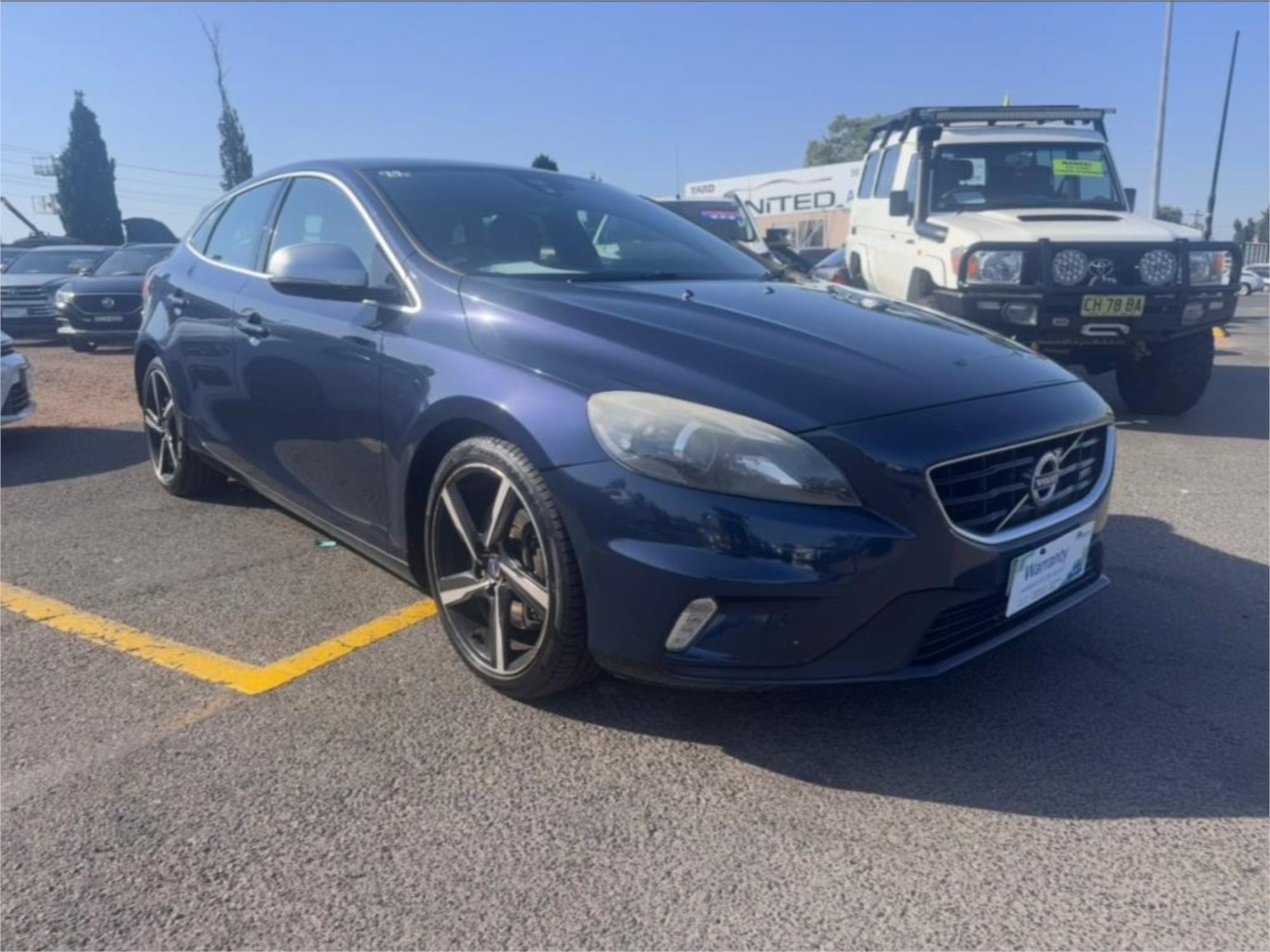 2014 VOLVO V40 M T5 R-DESIGN 6 SP AUTOMATIC 5D HATCHBACK