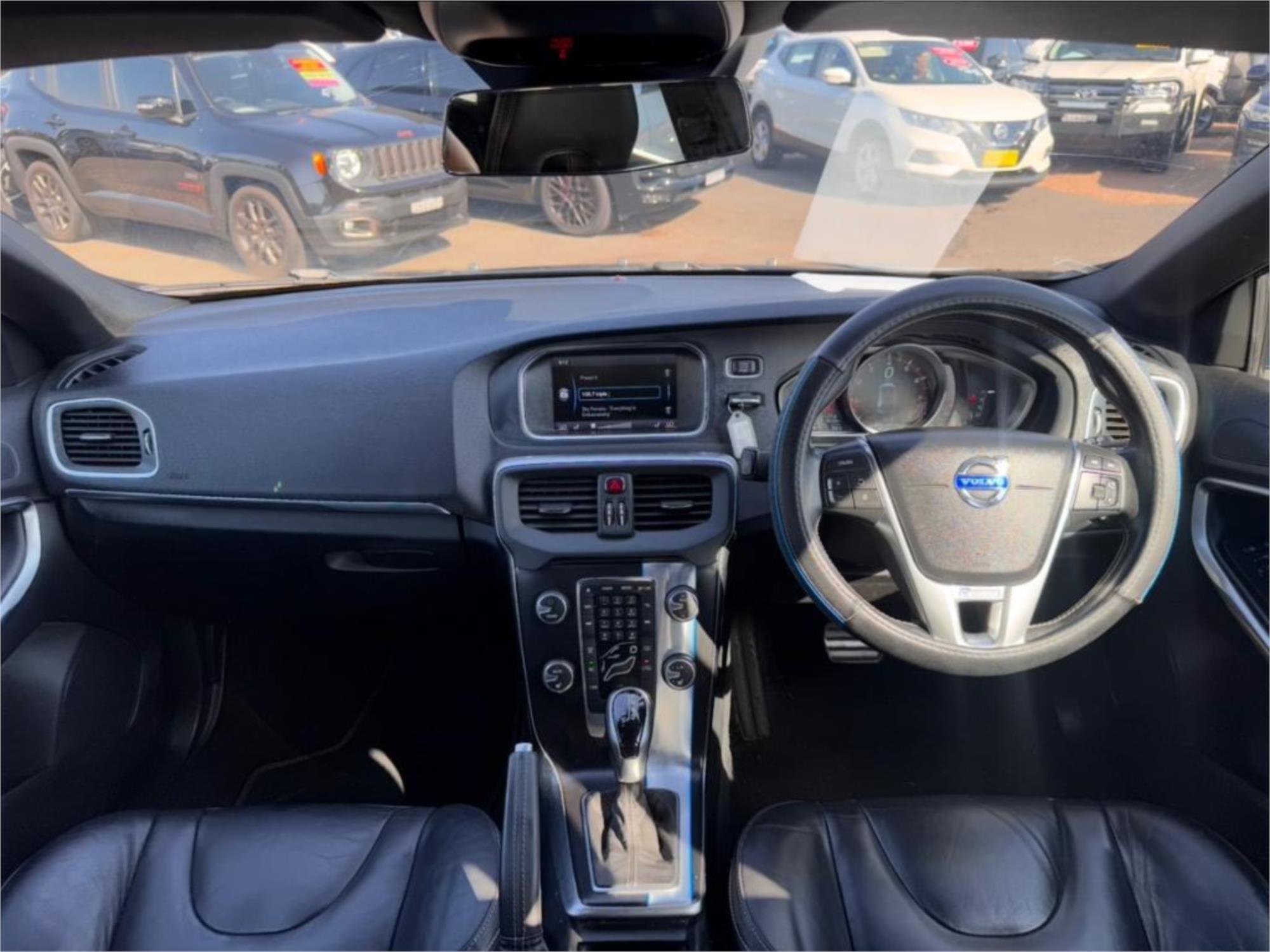 2014 VOLVO V40 M T5 R-DESIGN 6 SP AUTOMATIC 5D HATCHBACK