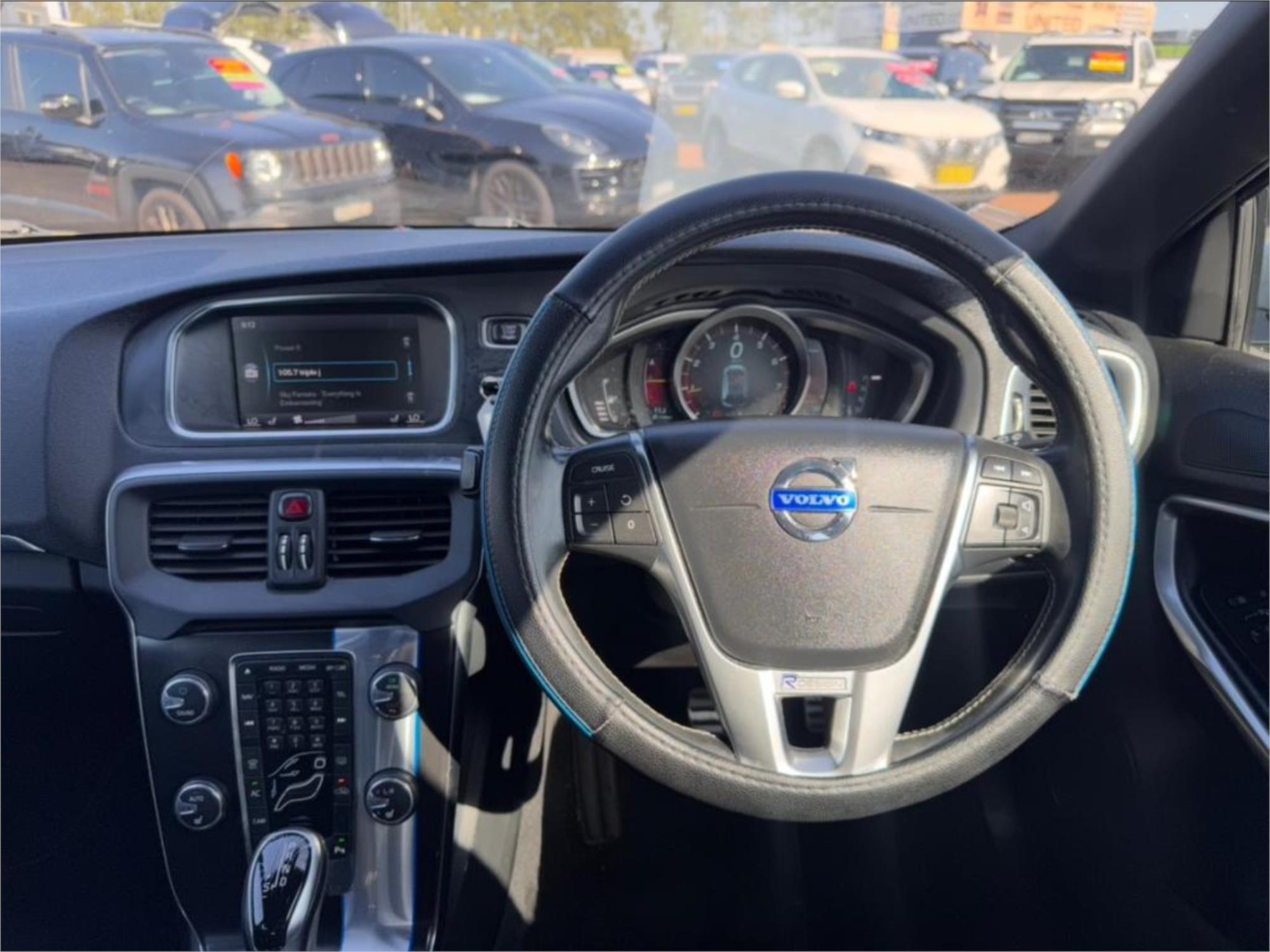 2014 VOLVO V40 M T5 R-DESIGN 6 SP AUTOMATIC 5D HATCHBACK