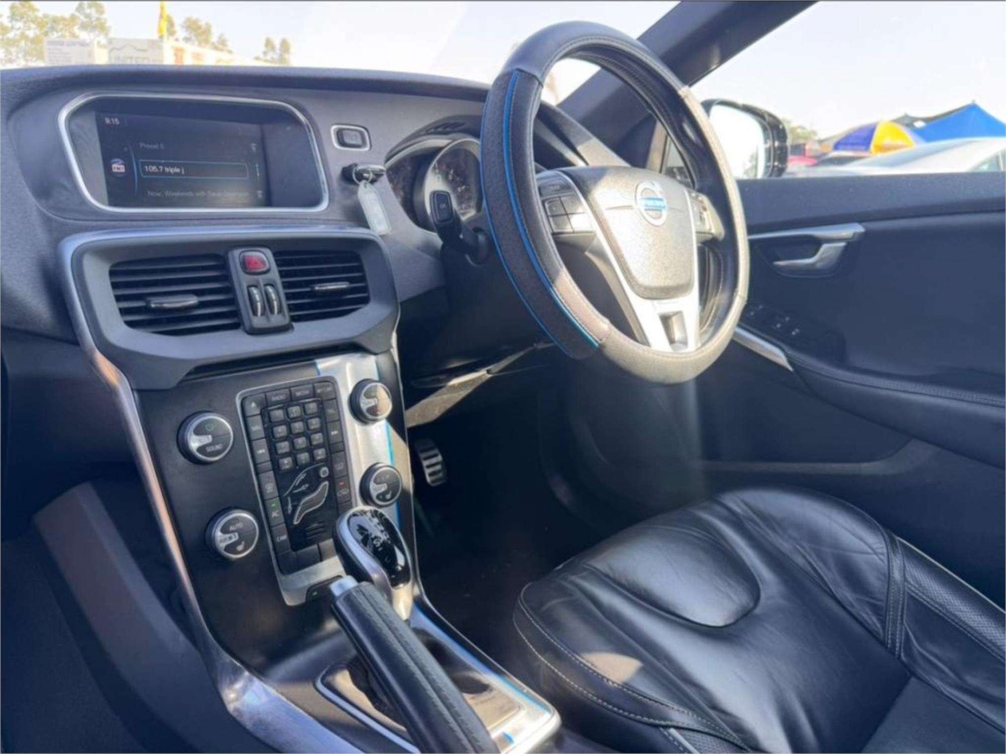 2014 VOLVO V40 M T5 R-DESIGN 6 SP AUTOMATIC 5D HATCHBACK