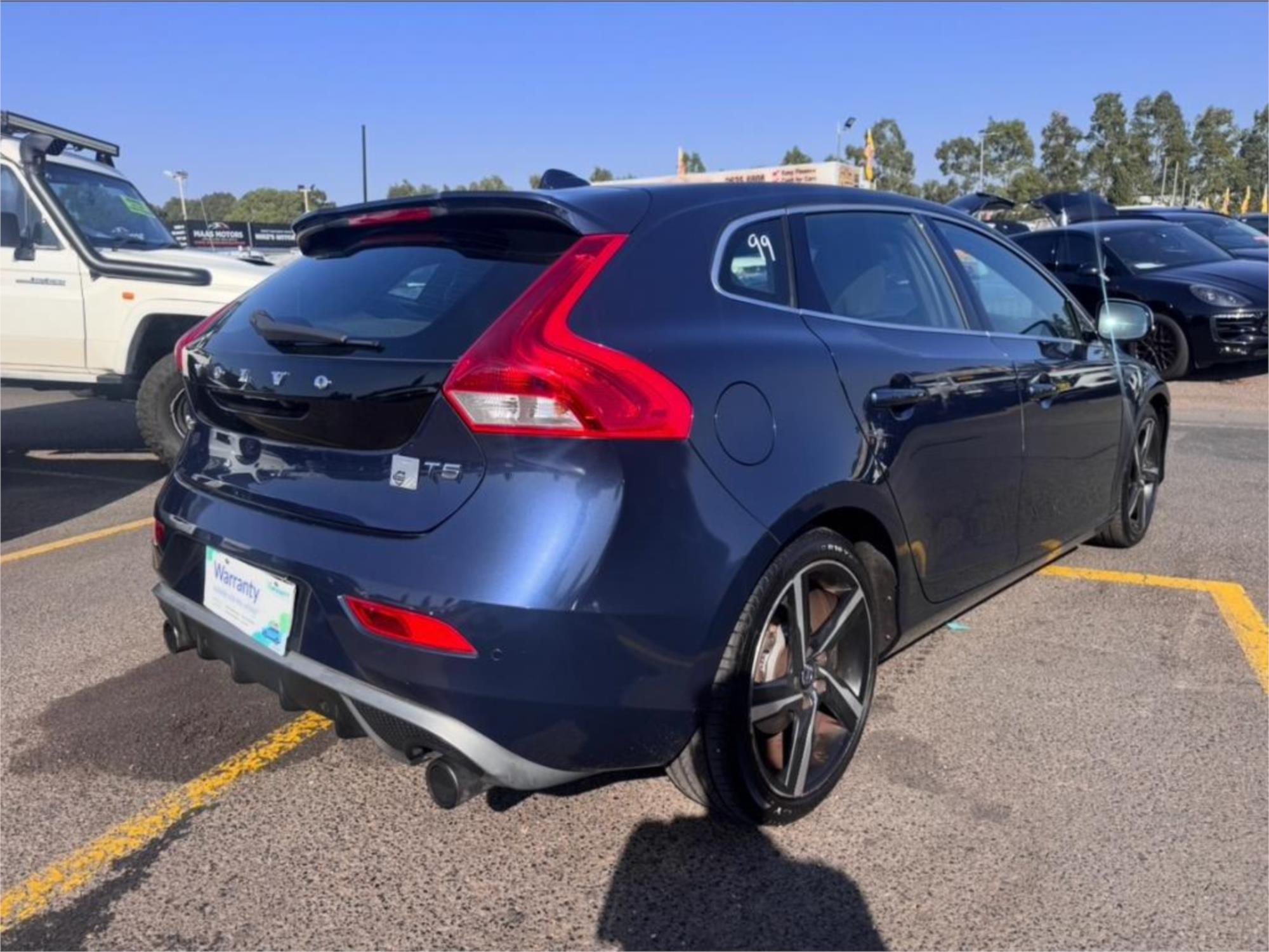 2014 VOLVO V40 M T5 R-DESIGN 6 SP AUTOMATIC 5D HATCHBACK