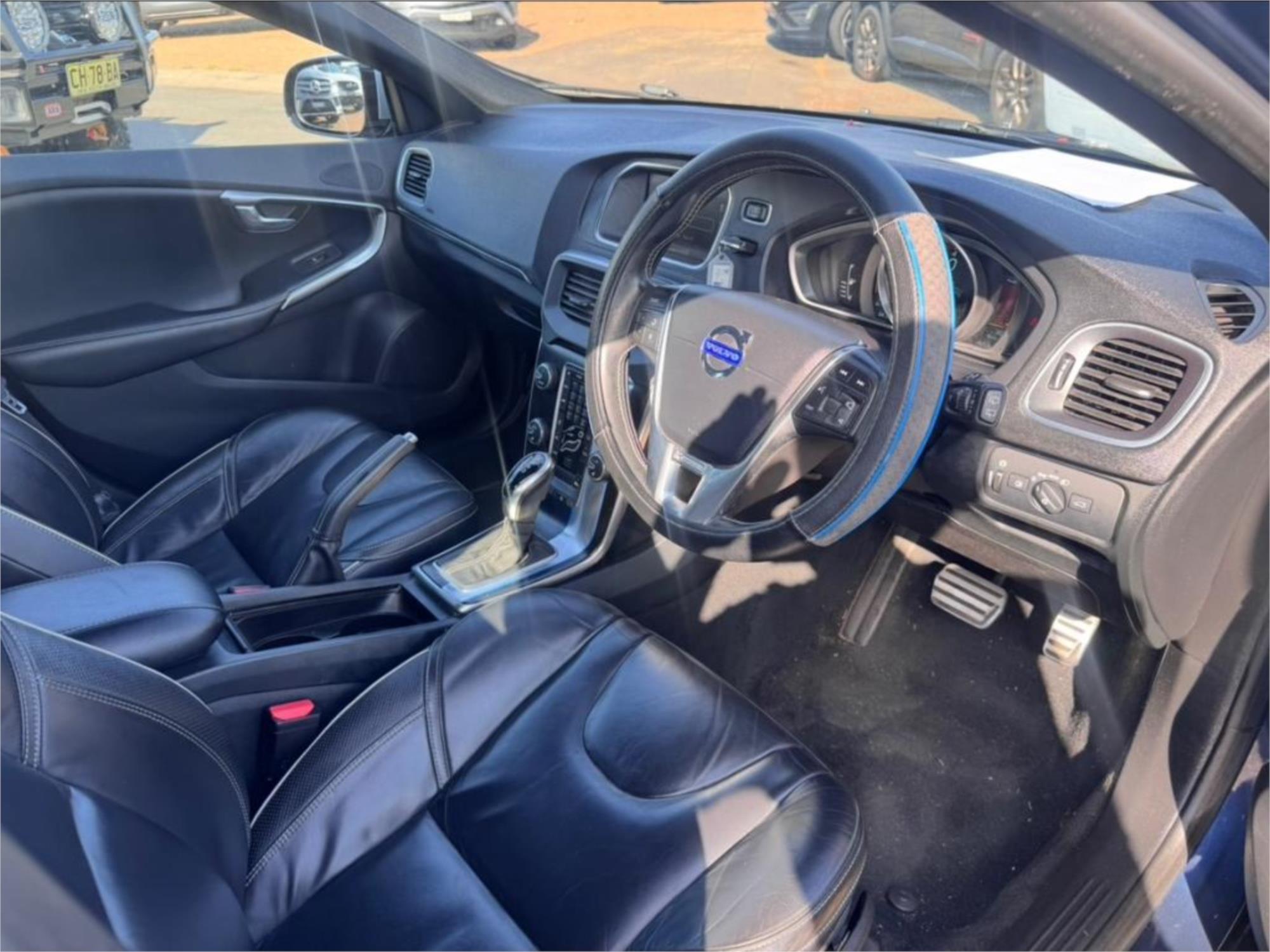 2014 VOLVO V40 M T5 R-DESIGN 6 SP AUTOMATIC 5D HATCHBACK