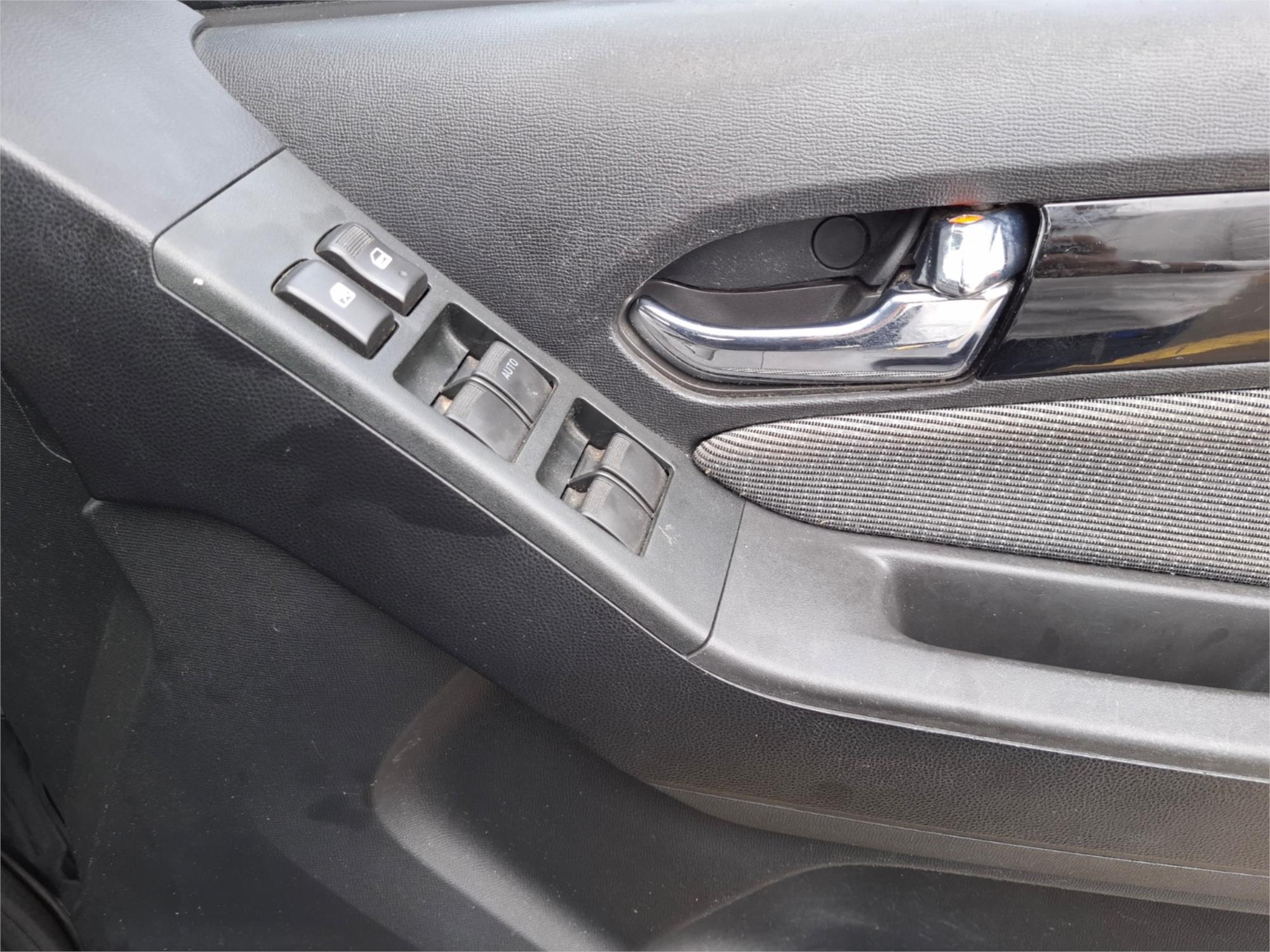 2016 HOLDEN COLORADO RG MY16 STORM (4x4) 6 SP AUTOMATIC CREW CAB P/UP