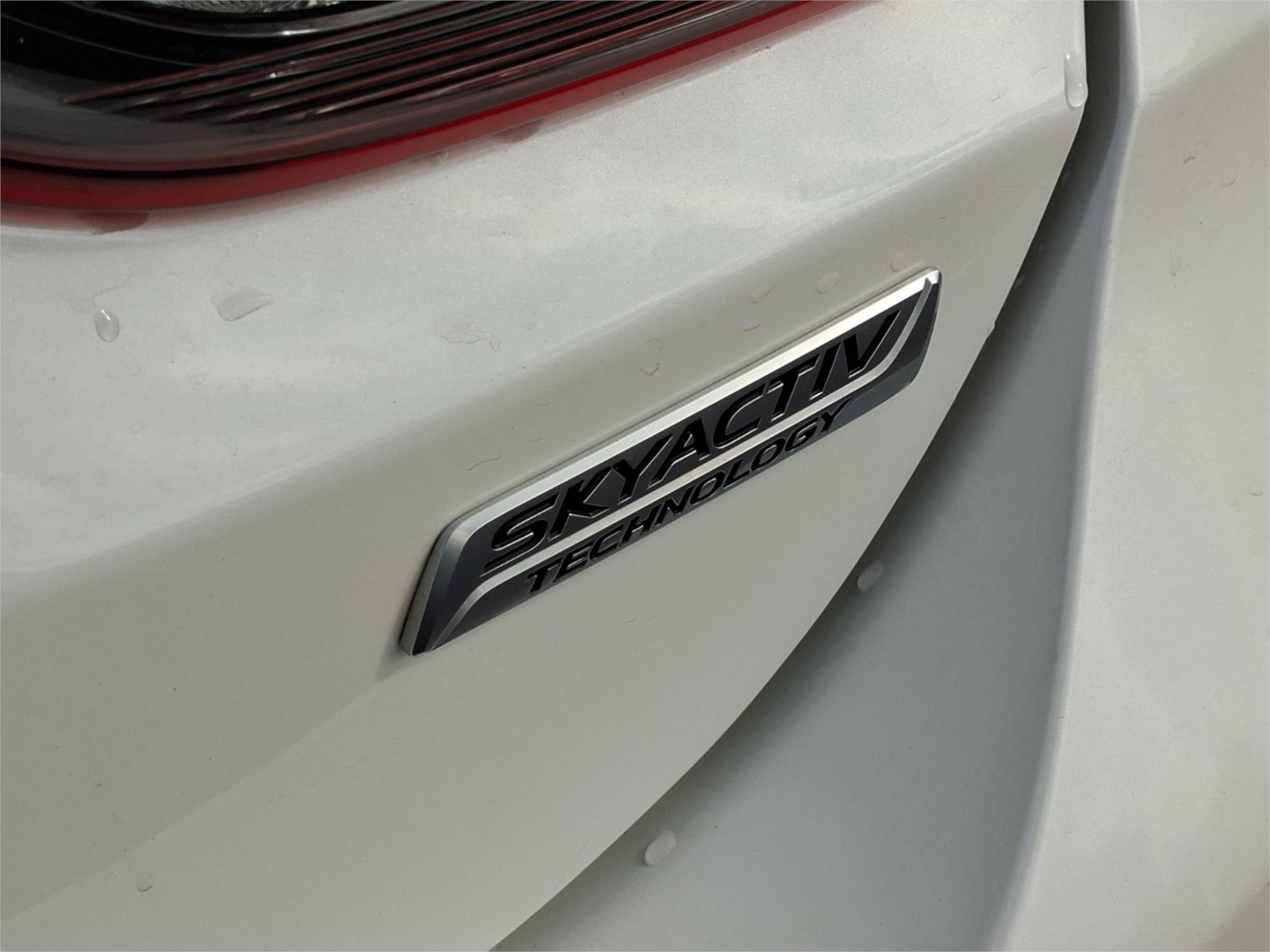 2018 MAZDA MAZDA6 6C MY17 (GL) TOURING 6 SP AUTOMATIC 4D SEDAN
