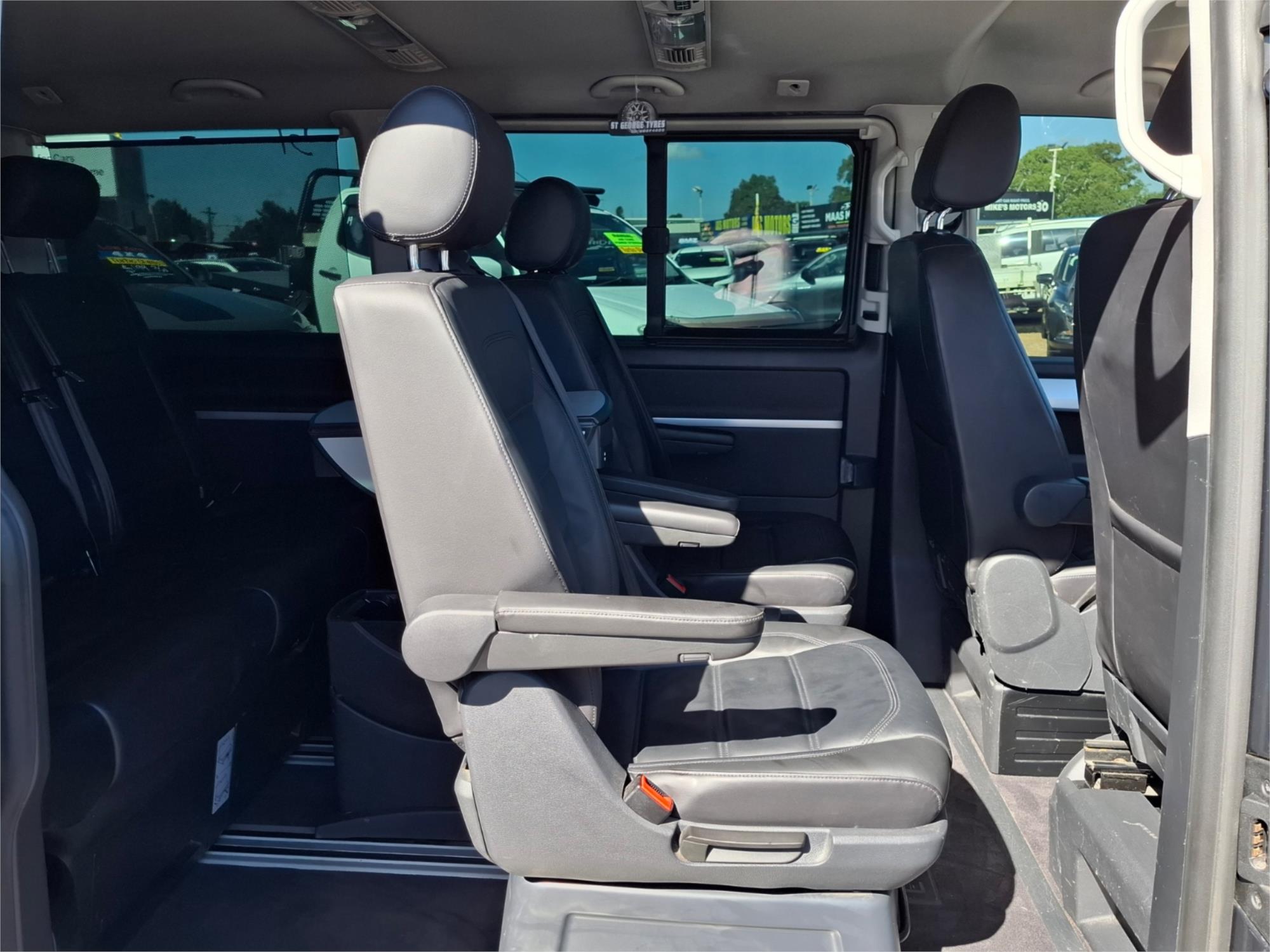 2016 VOLKSWAGEN MULTIVAN T6 MY16 EXECUTIVE TDI450 LWB 7 SP AUTO DIRECT SHIFT 4D WAGON