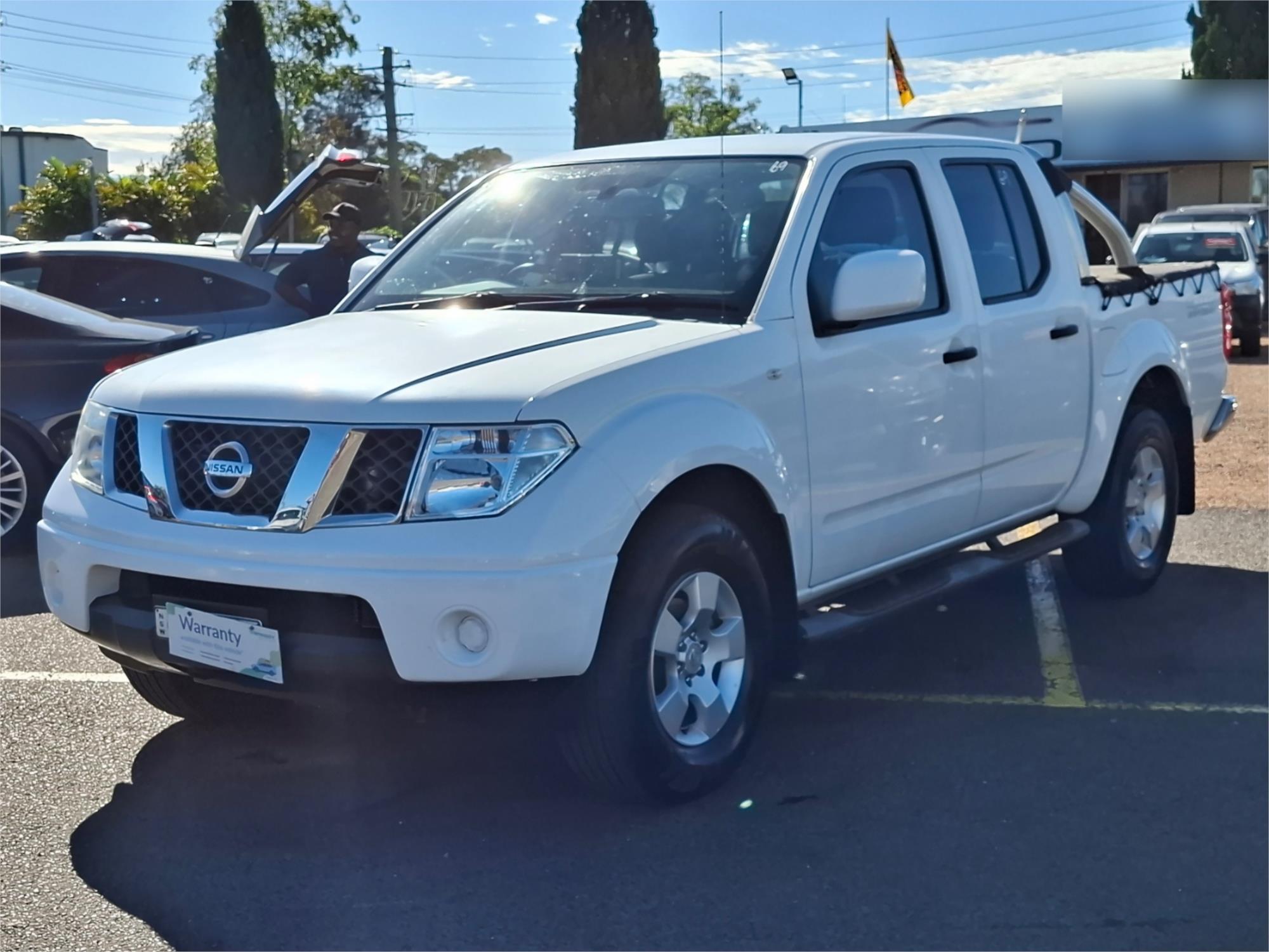 2015 NISSAN NAVARA D40 RX SILVERLINE SE (4x4) 5 SP AUTOMATIC DUAL CAB P/UP