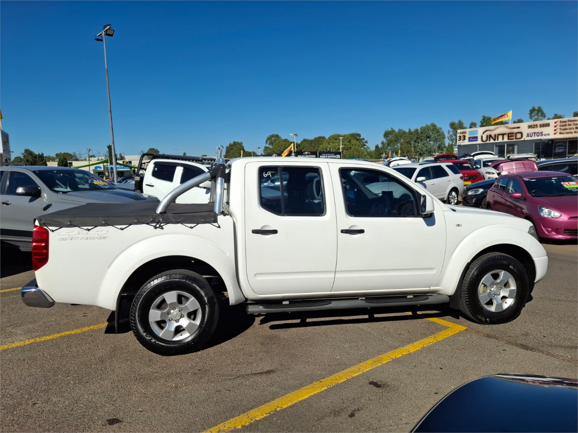 2015 NISSAN NAVARA D40 RX SILVERLINE SE (4x4) 5 SP AUTOMATIC DUAL CAB P/UP