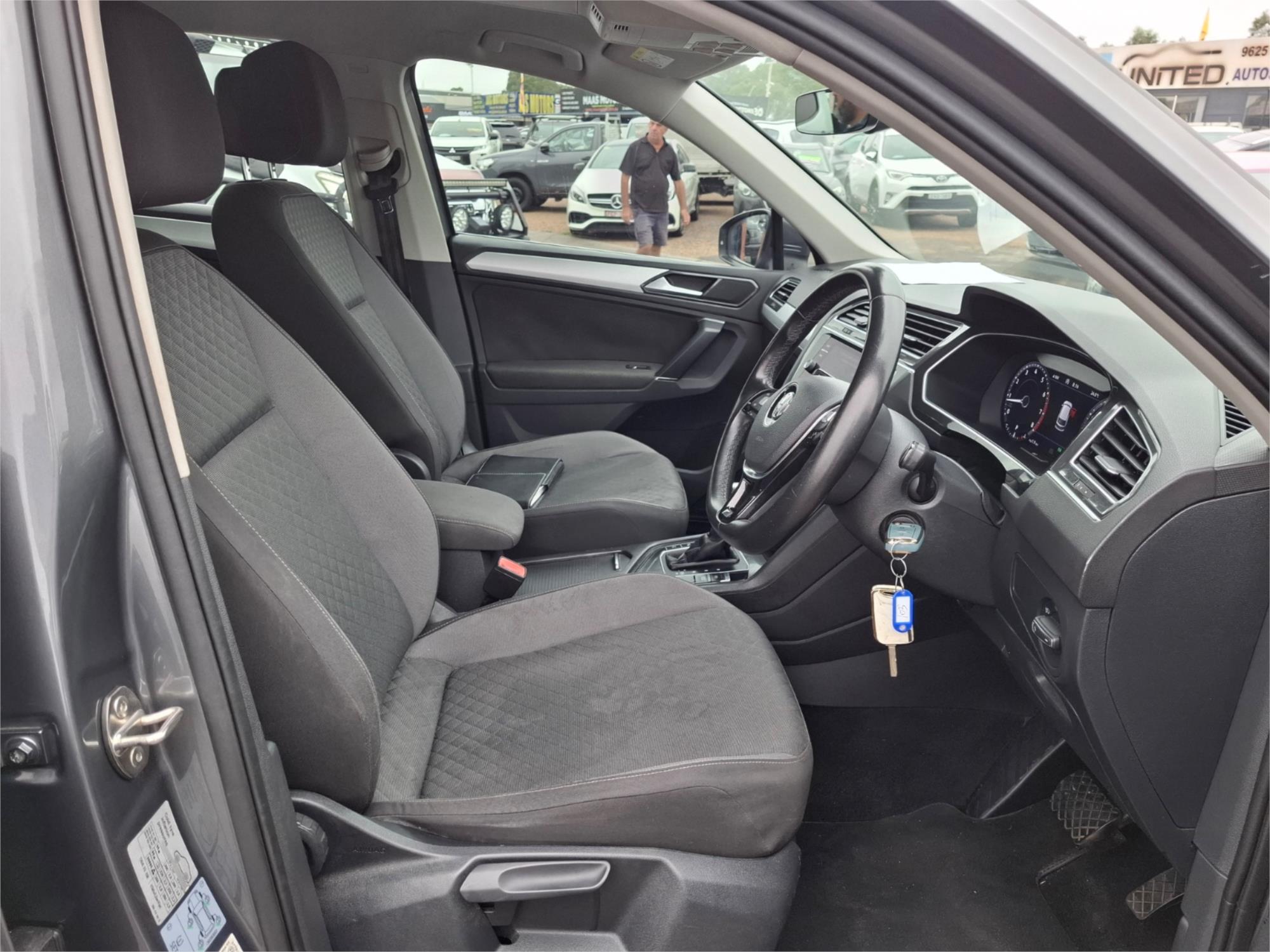 2018 VOLKSWAGEN TIGUAN 5NA MY18 110 TSI COMFORTLINE 6 SP AUTO DIRECT SHIFT 4D WAGON