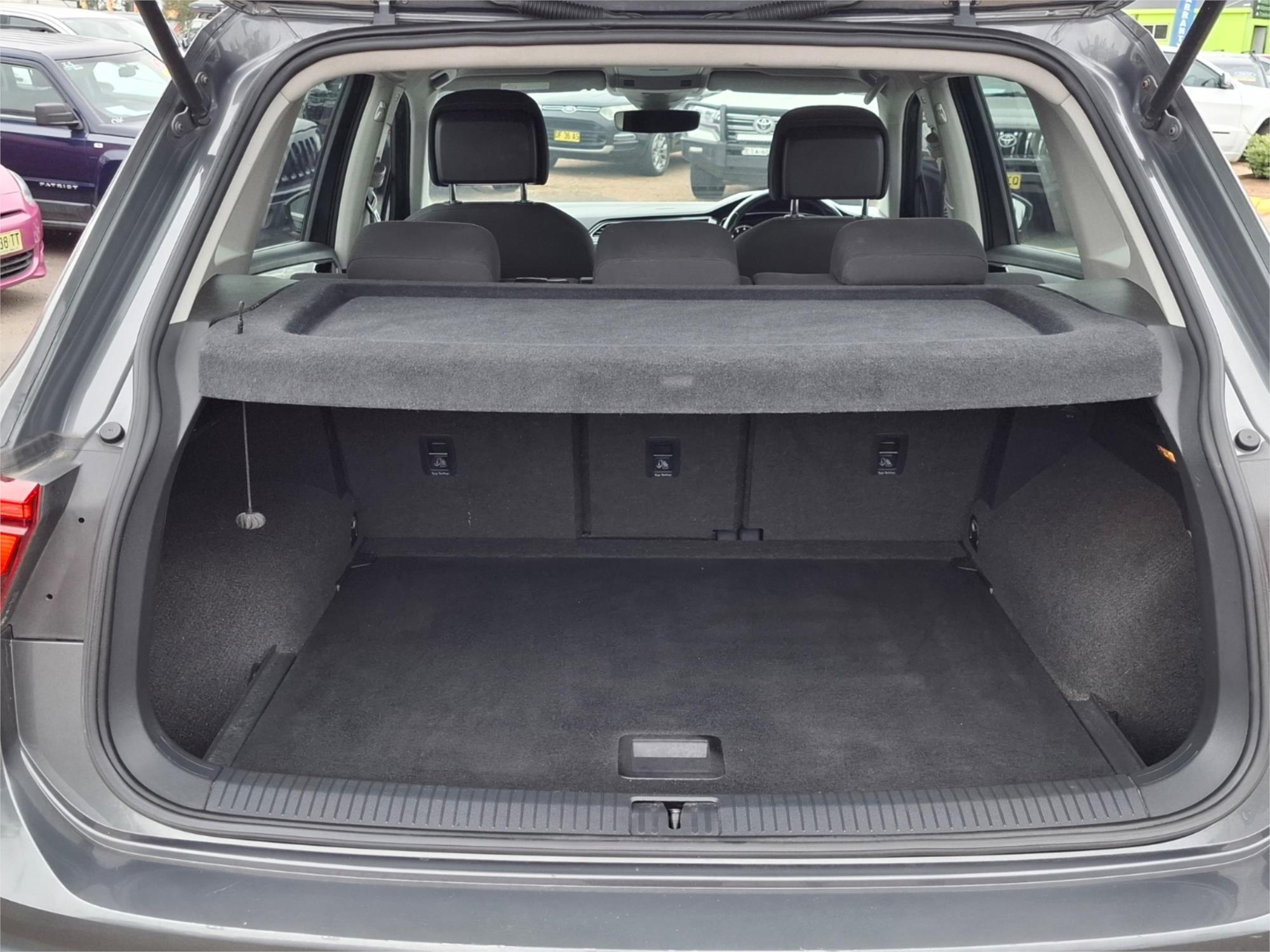 2018 VOLKSWAGEN TIGUAN 5NA MY18 110 TSI COMFORTLINE 6 SP AUTO DIRECT SHIFT 4D WAGON