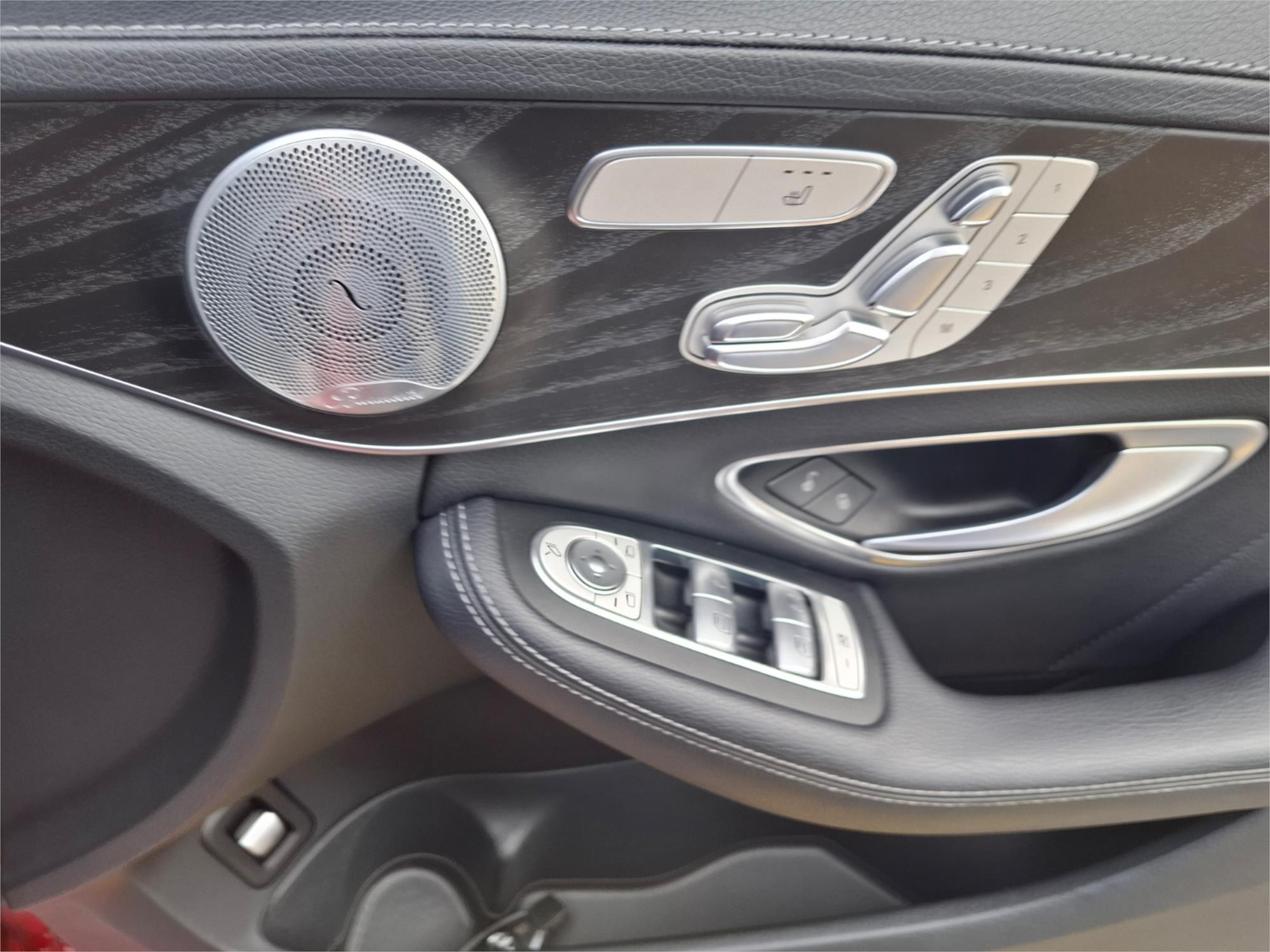 2017 MERCEDES-BENZ C300 205 MY17 9 SP AUTOMATIC G-TRONIC SEDAN