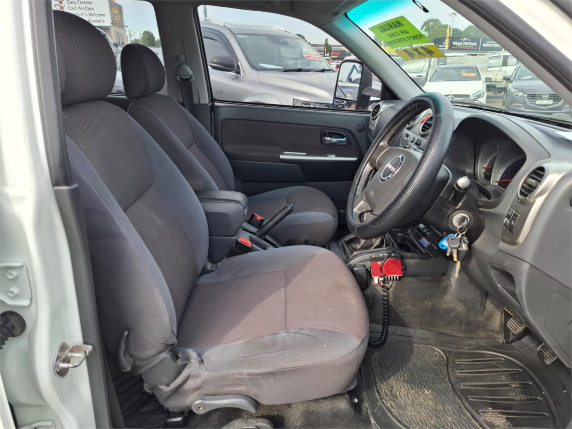 2010 ISUZU D-MAX TF SX (4x2) 5 SP MANUAL C/CHAS