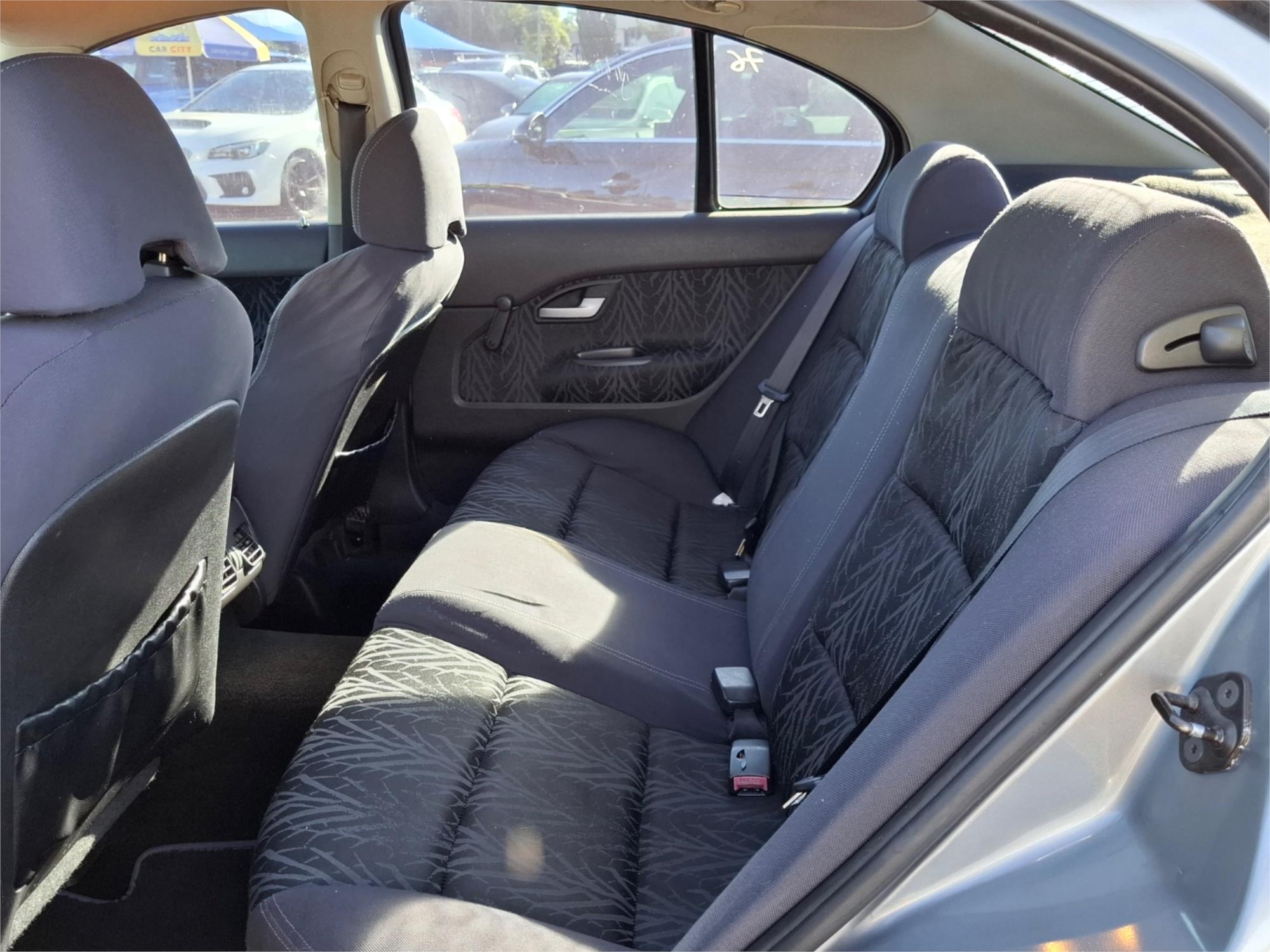 2004 FORD FALCON BA XR6 4 SP AUTO SEQ SPORTSHIFT 4D SEDAN