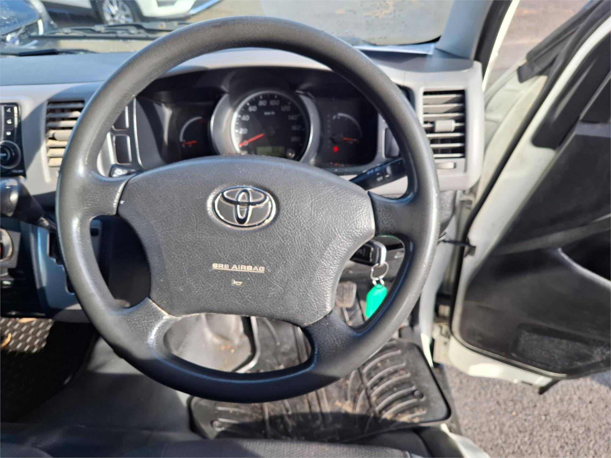 2012 TOYOTA HIACE TRH201R MY12 UPGRADE LWB 4 SP AUTOMATIC 4D VAN