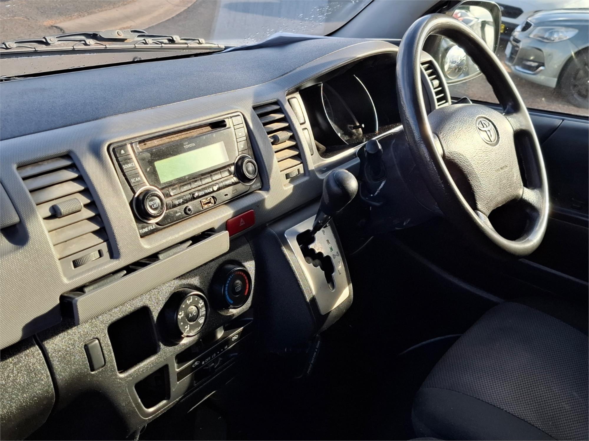 2012 TOYOTA HIACE TRH201R MY12 UPGRADE LWB 4 SP AUTOMATIC 4D VAN