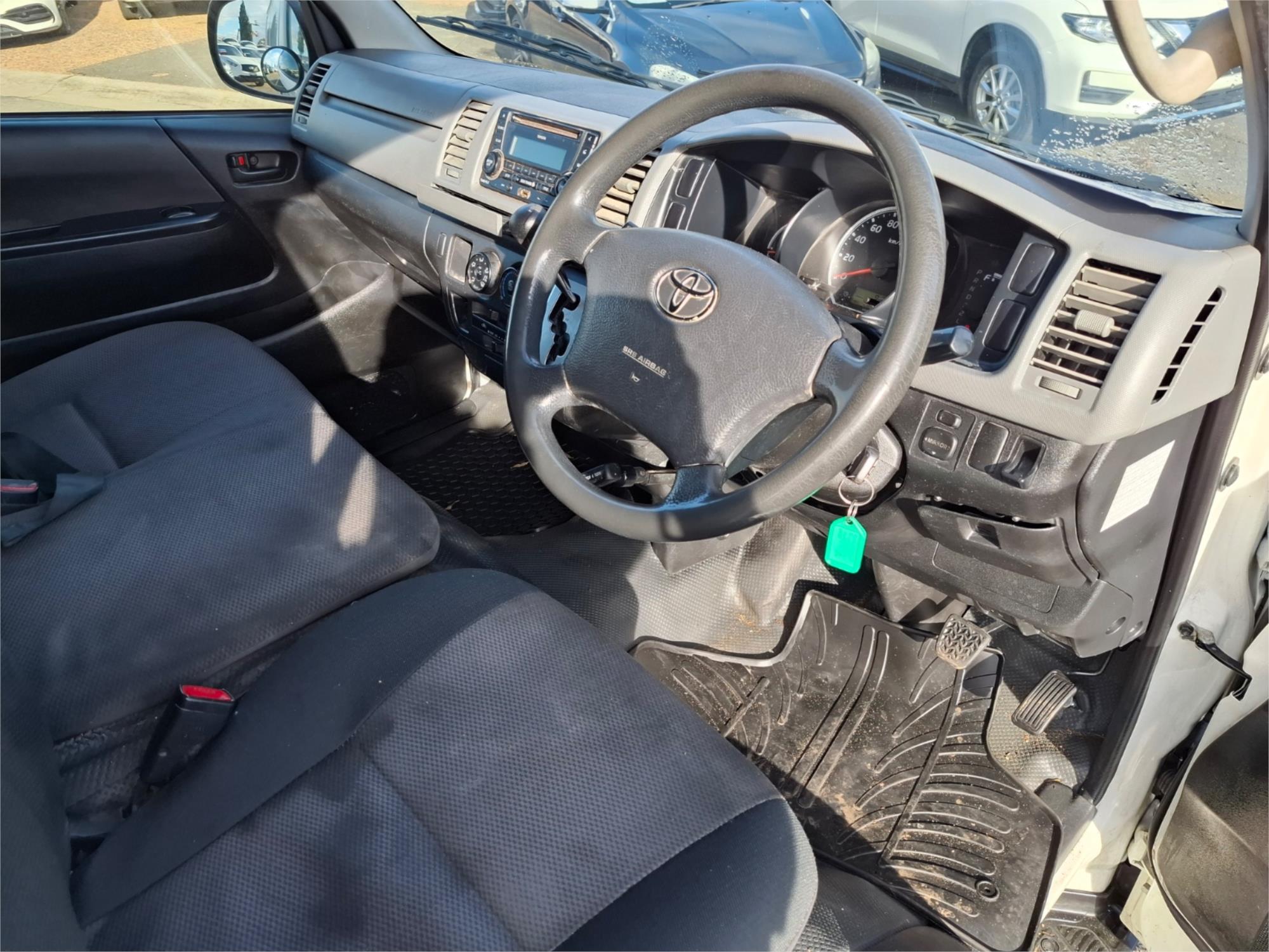 2012 TOYOTA HIACE TRH201R MY12 UPGRADE LWB 4 SP AUTOMATIC 4D VAN
