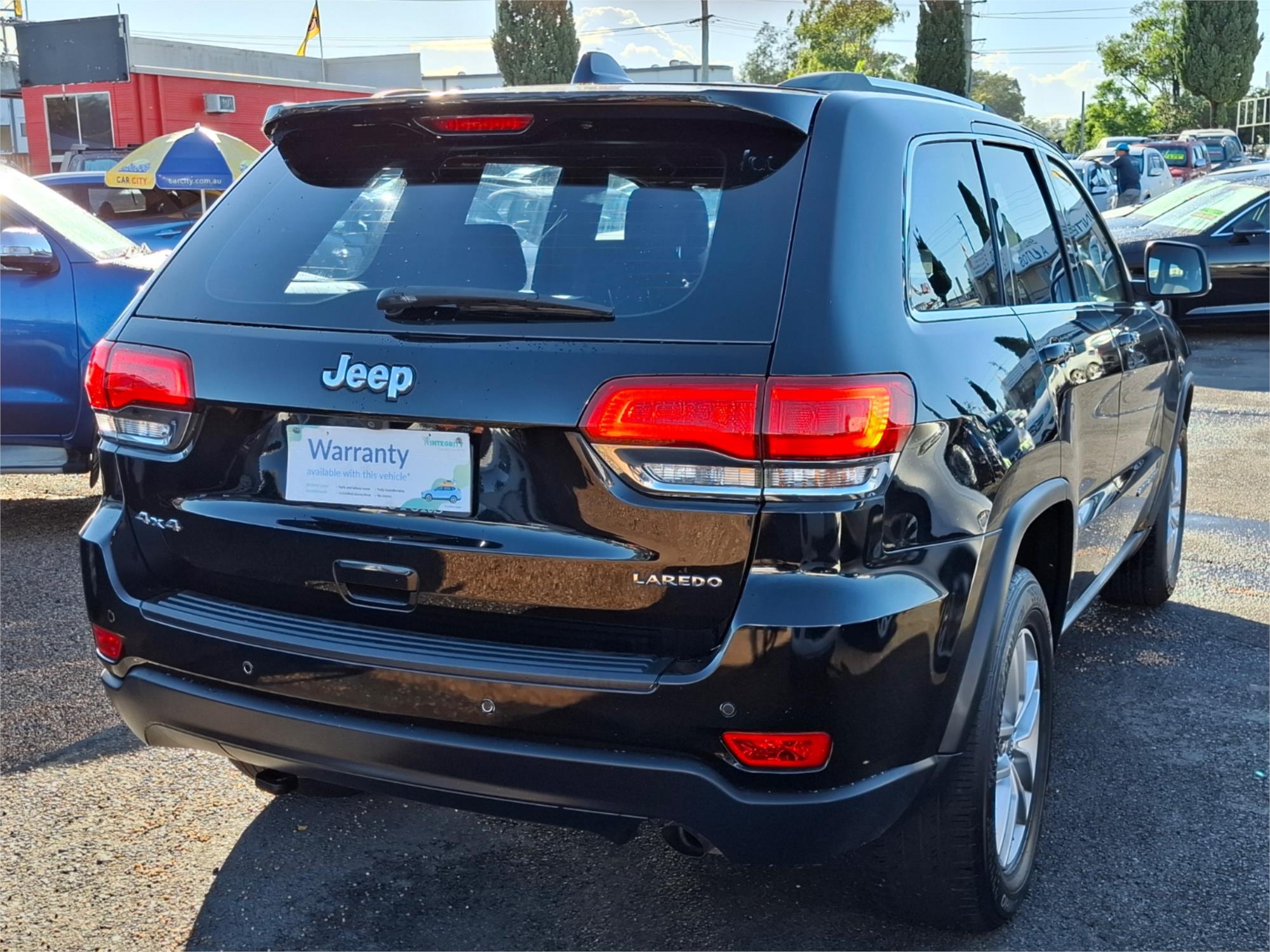 2018 JEEP GRAND CHEROKEE WK MY18 LAREDO (4x2) 8 SP AUTOMATIC 4D WAGON