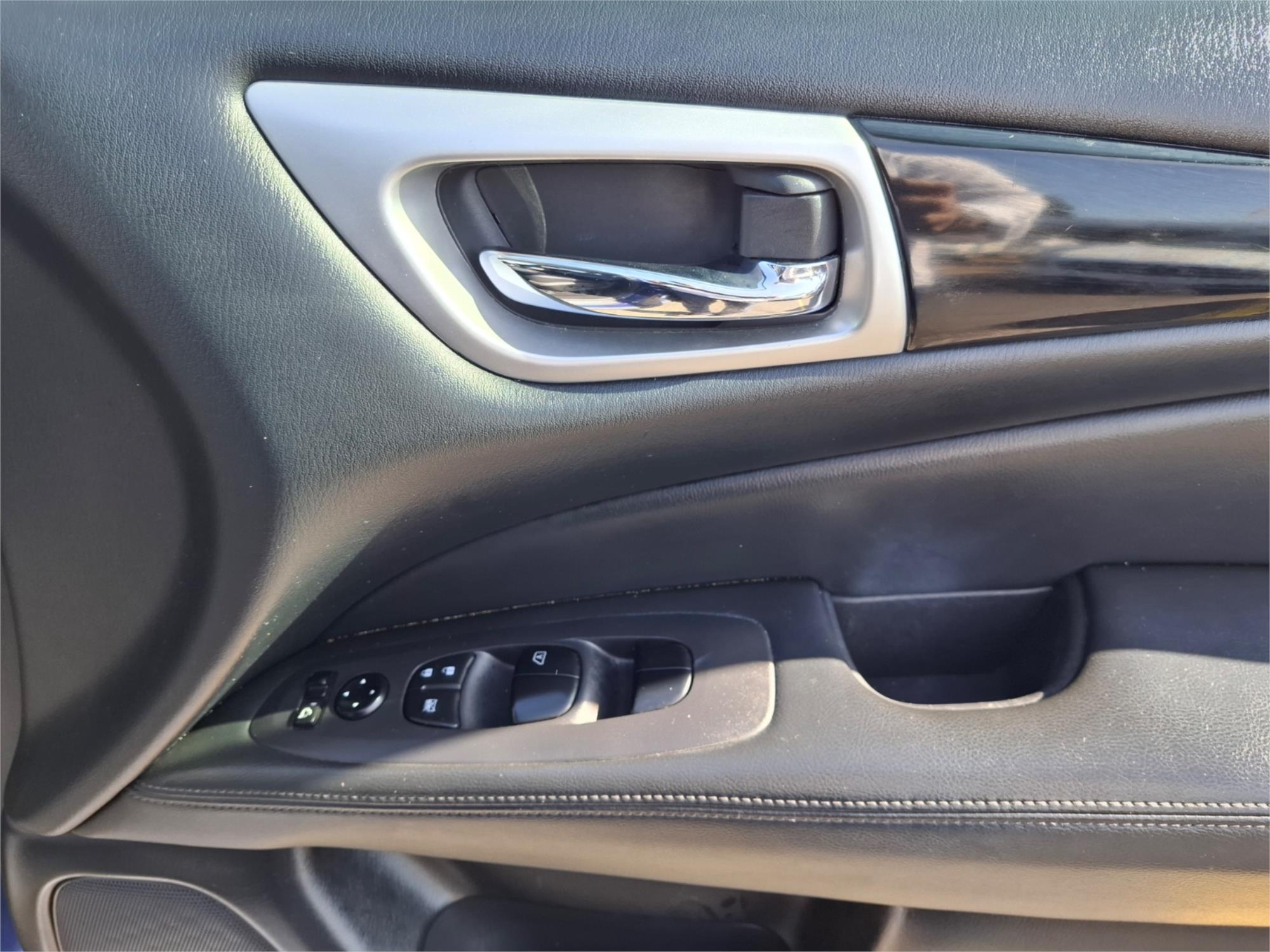 2018 NISSAN PATHFINDER R52 MY17 SERIES 2 ST-L (4x2) CONTINUOUS VARIABLE 4D WAGON