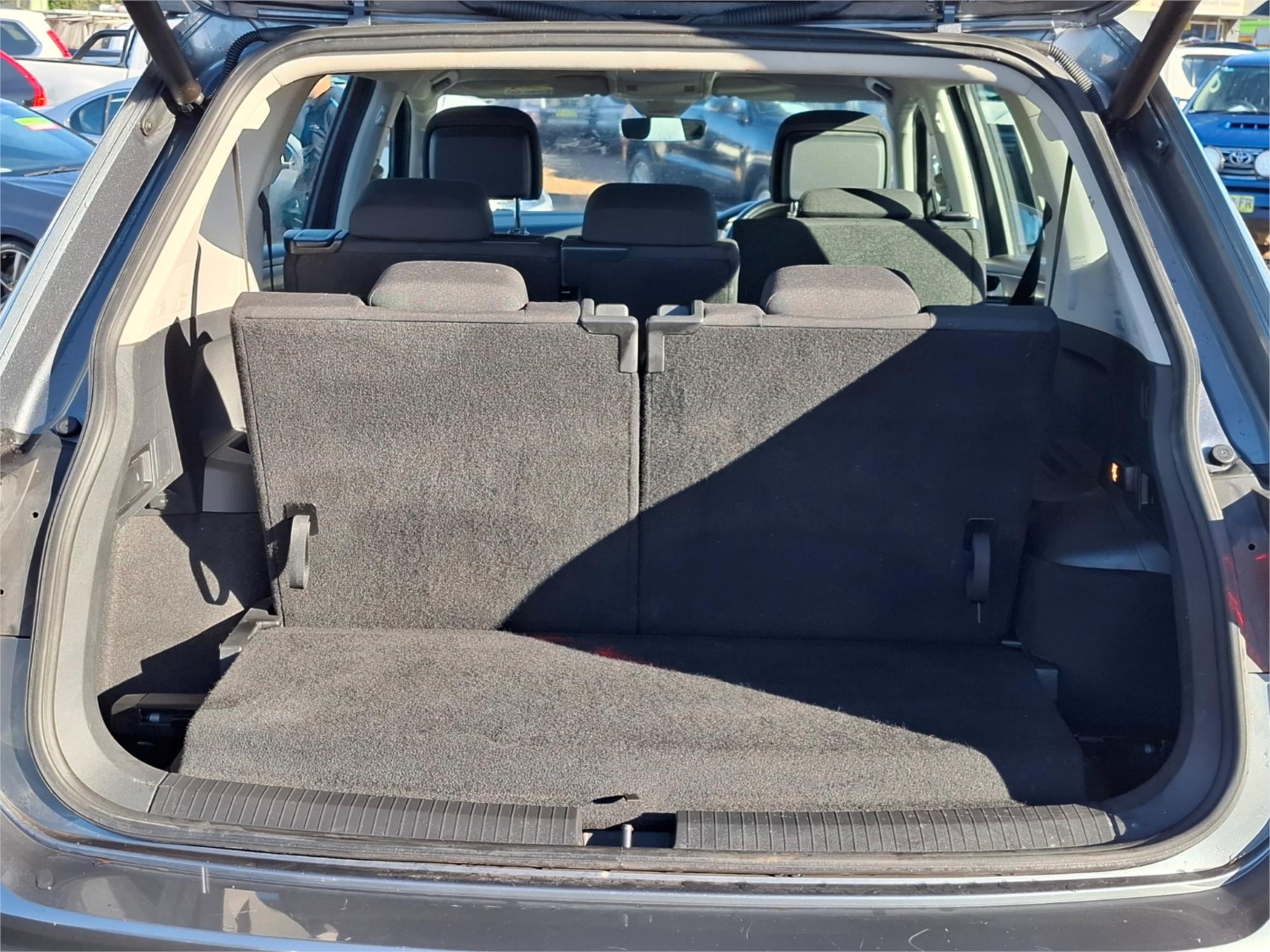 2020 VOLKSWAGEN TIGUAN 5NA MY20 132 TSI COMFORTLINE 7 SP AUTO DIRECT SHIFT 4D WAGON