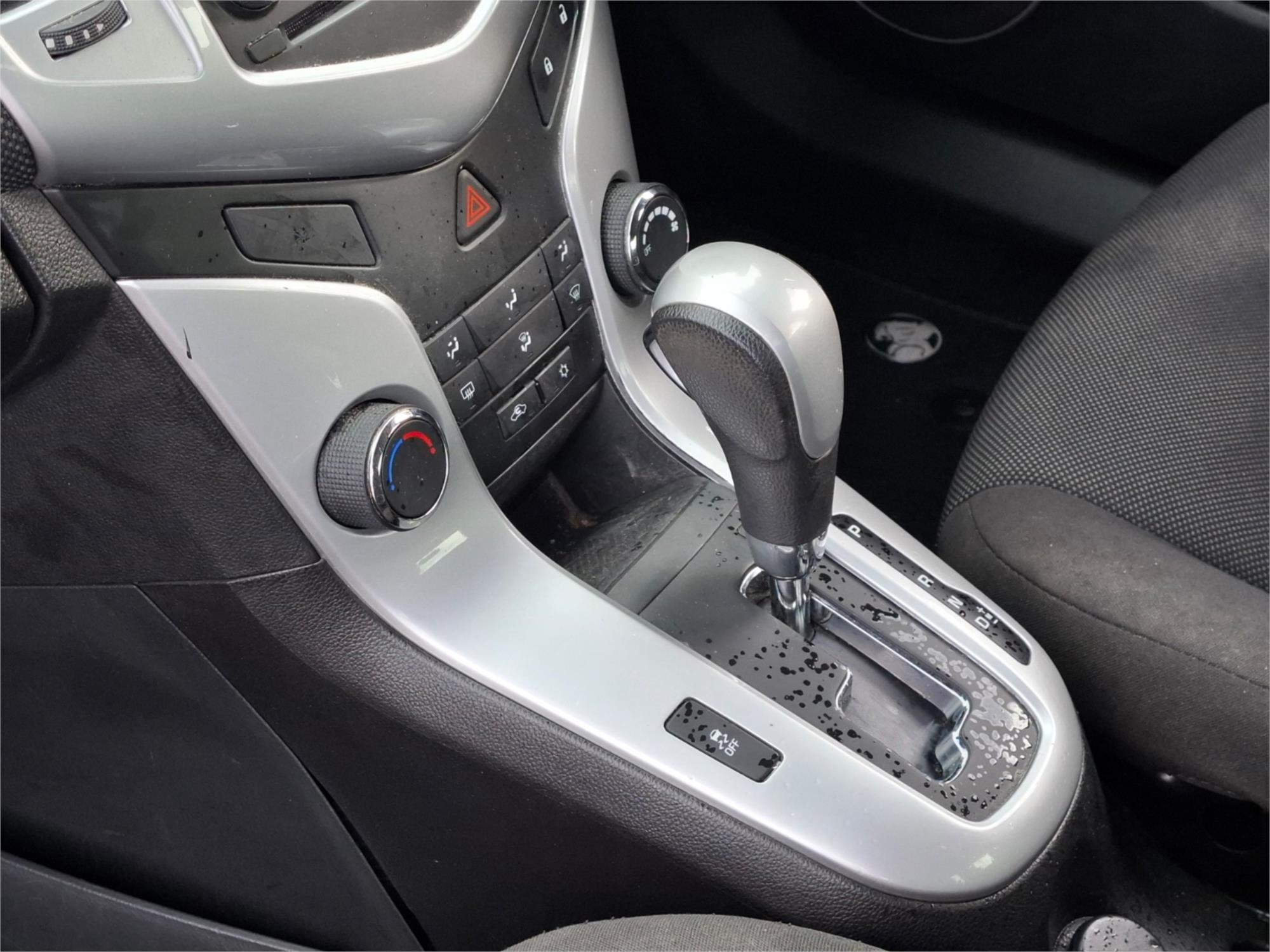 2014 HOLDEN CRUZE JH MY14 EQUIPE 6 SP AUTOMATIC 4D SEDAN