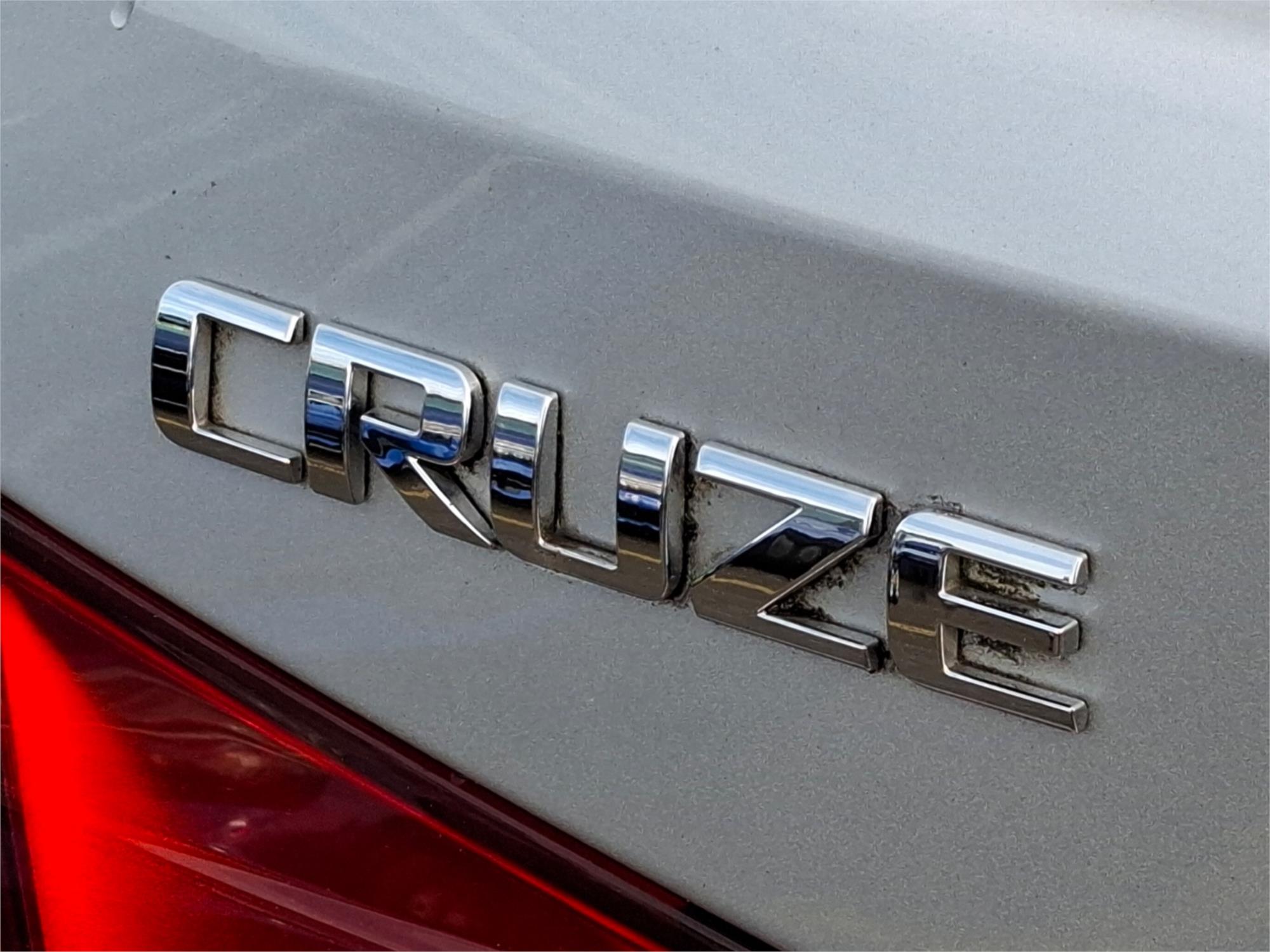 2014 HOLDEN CRUZE JH MY14 EQUIPE 6 SP AUTOMATIC 4D SEDAN