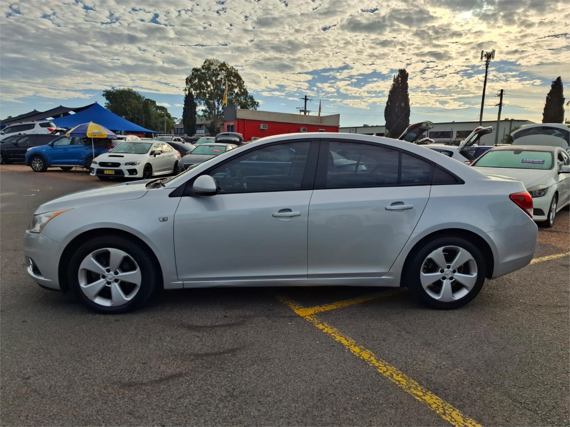 2014 HOLDEN CRUZE JH MY14 EQUIPE 6 SP AUTOMATIC 4D SEDAN